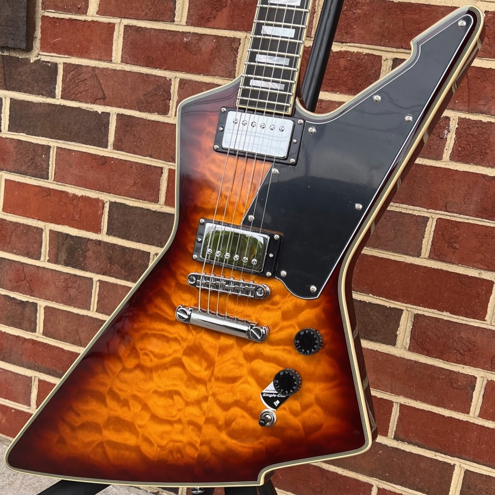 Schecter Guitar Research Schecter E-1 Custom, Vintage Sunburst, Quilted Maple Top, Ebony Fretboard, Locking Tuners, Schecter USA Sunset Strip/Pasadena Pickups, SN# W23111835