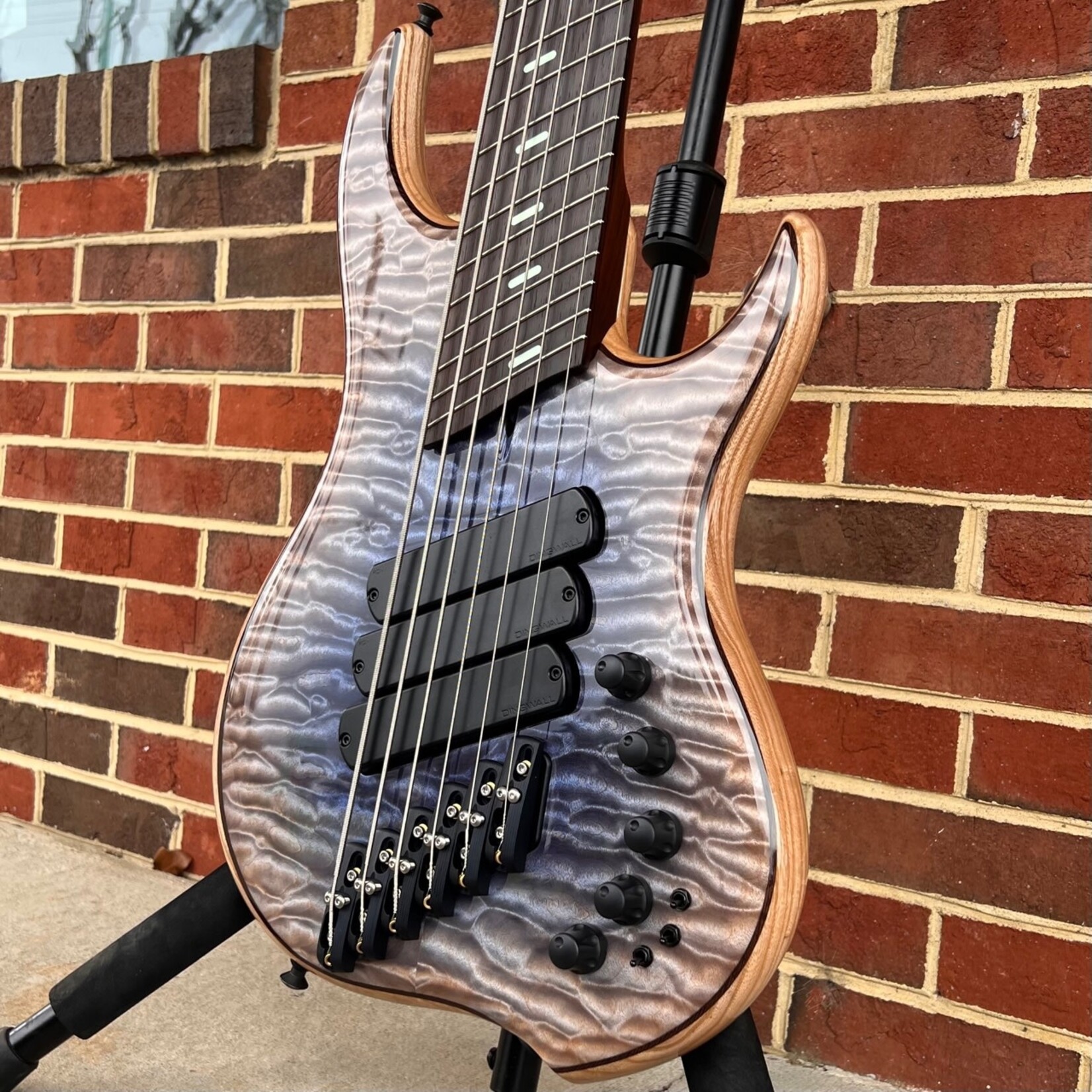 Dingwall Dingwall Z3 Custom 6-String, Blue to Ashes Reverse Burst, Quilted Maple Top, Wenge Contrast Layer, Dual Density Swamp Ash Body, Roasted Ash Neck, Wenge Fretboard, Luminlay Speedo Bars, Glockenklang Preamp w/ Toggles, Dingwall Deluxe Gig Bag, SN# 6712