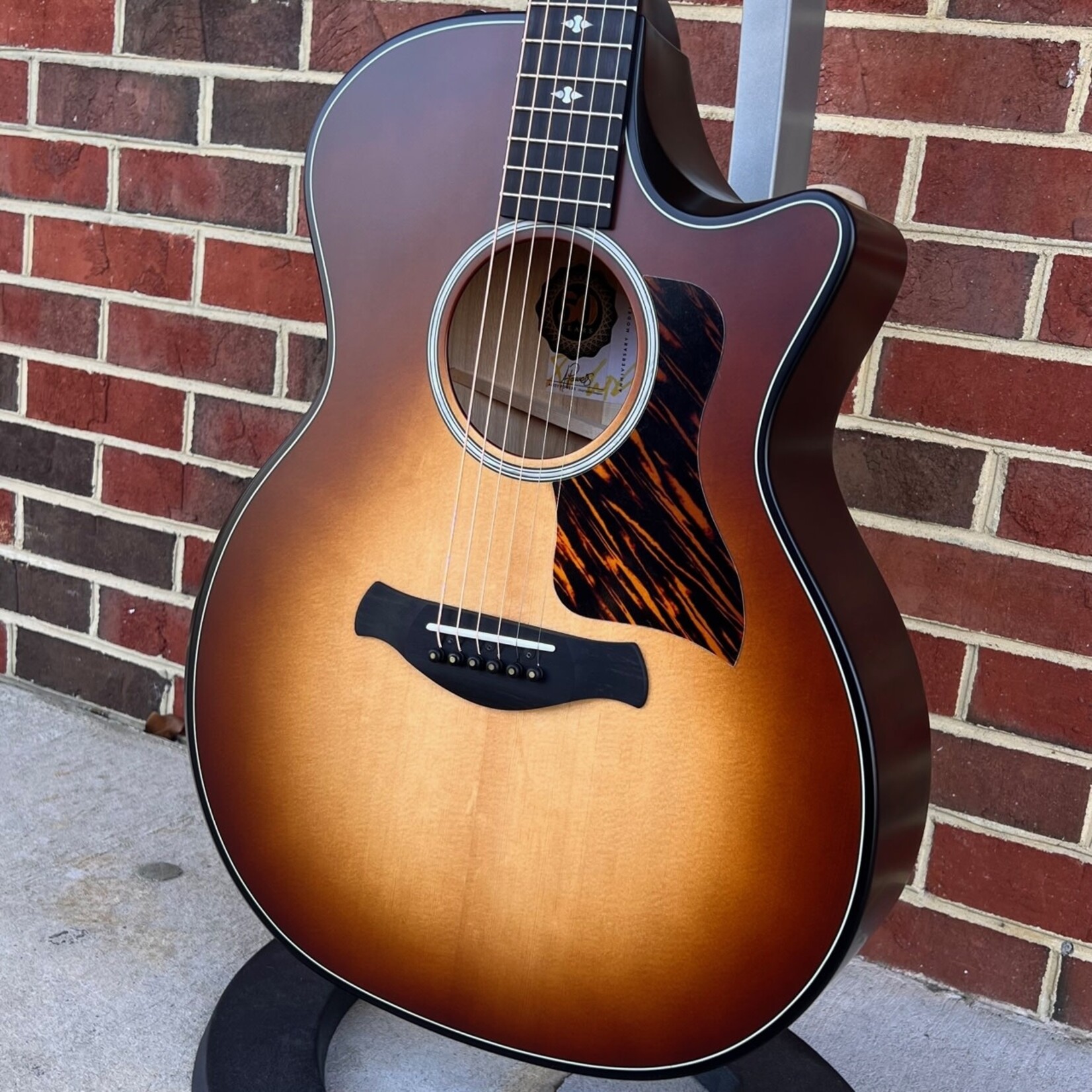 Taylor Taylor 50th Anniversary 314ce Builder's Edition, Limited Edition, Kona Burst, Solid Sitka Spruce Top, Solid Urban Ash Back & Sides, Beveled Arm Rest, ES2 Electronics, Hardshell Case