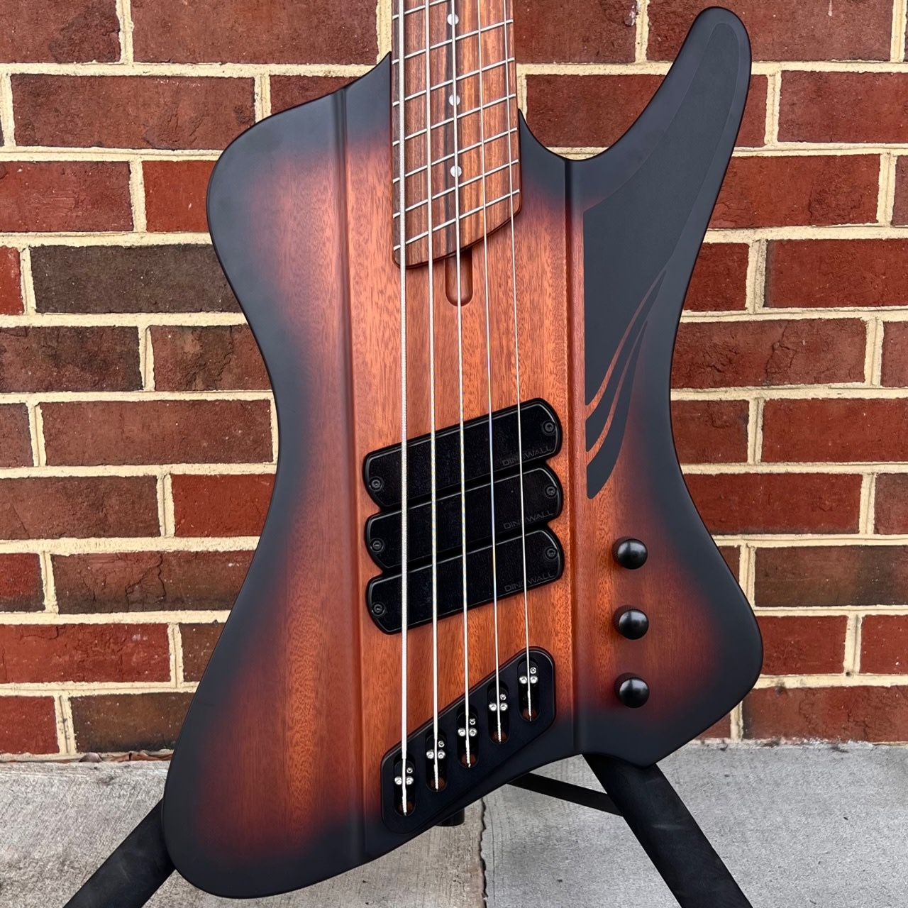 Dingwall D-Roc Standard 5-String, Matte Vintageburst, Pau Ferro 