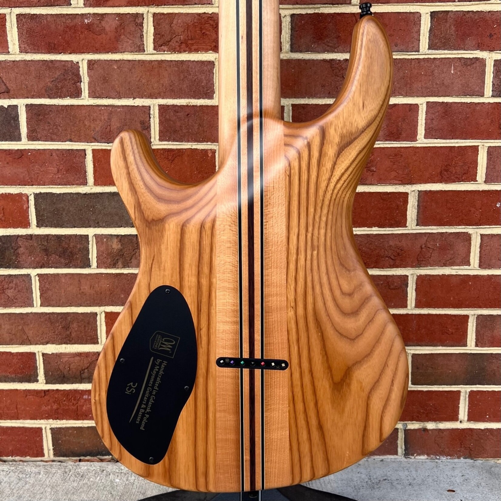 Mayones Mayones Regius Core RSi 7, Ryan Siew Inspiration Series, Lava Burst Satin, 4A Quilted Maple Top, American Ash TEW Body, 11ply Maple TEW/Wenge/Maple Neck Thru, Bareknuckle Nailbomb/VHII Pickups w/ Carbon Cover, Mayones Hiscox Case