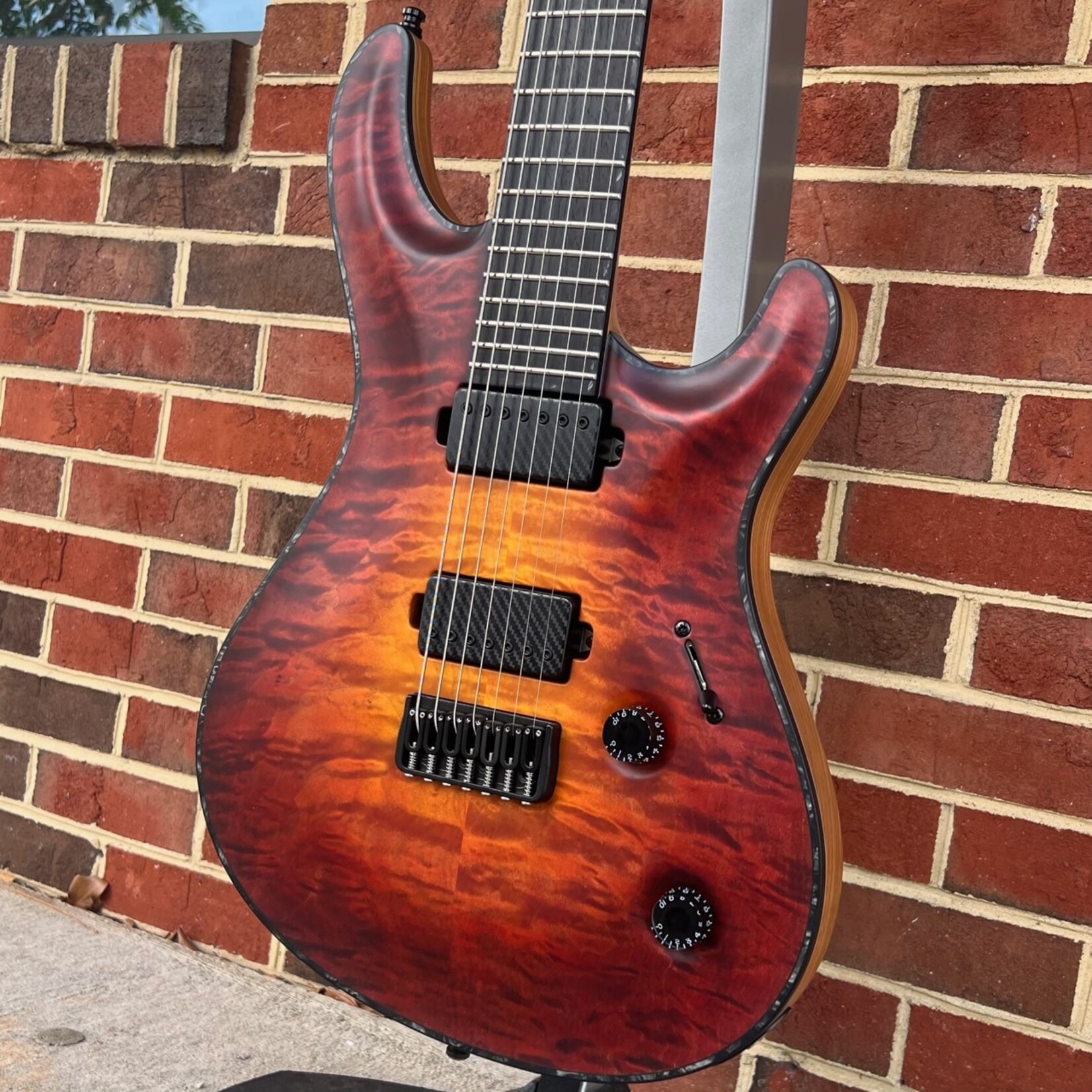 Mayones Mayones Regius Core RSi 7, Ryan Siew Inspiration Series, Lava Burst Satin, 4A Quilted Maple Top, American Ash TEW Body, 11ply Maple TEW/Wenge/Maple Neck Thru, Bareknuckle Nailbomb/VHII Pickups w/ Carbon Cover, Mayones Hiscox Case