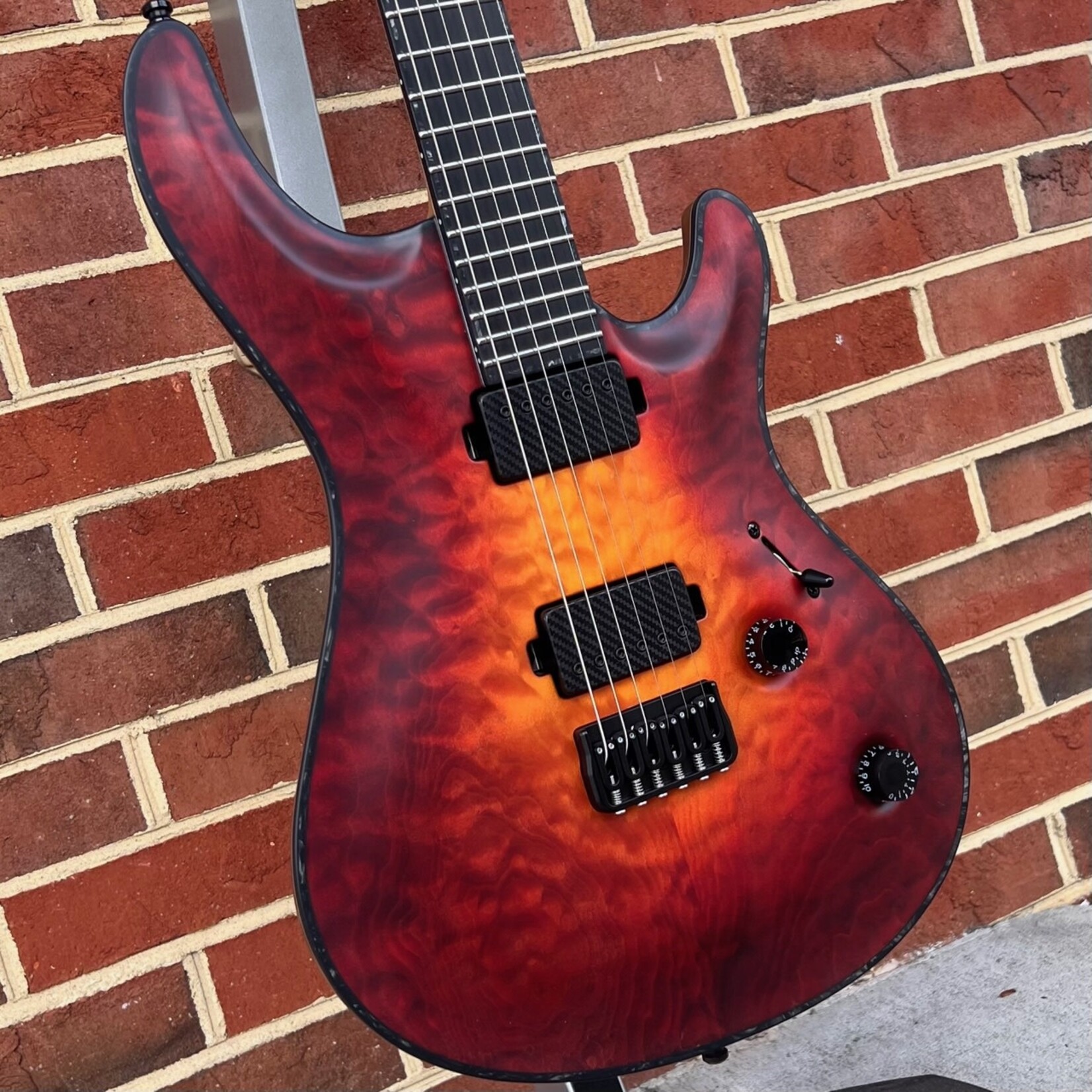 Mayones Mayones Regius Core RSi 6, Ryan Siew Inspiration Series, Lava Burst Satin, 4A Quilted Maple Top, American Ash TEW Body, 11ply Maple TEW/Wenge/Maple Neck Thru, Bareknuckle Nailbomb/VHII Pickups w/ Carbon Cover, Mayones Hiscox Case