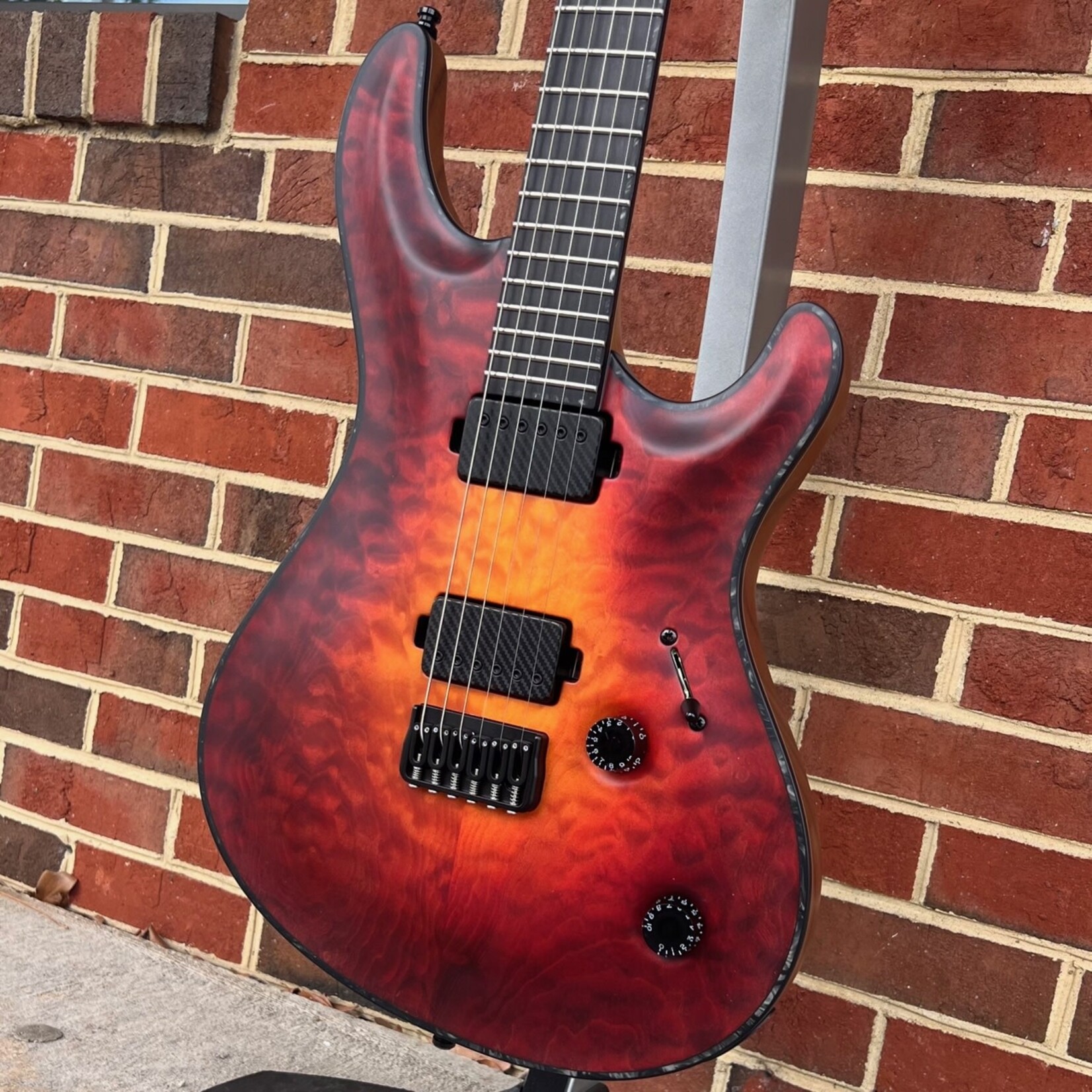 Mayones Mayones Regius Core RSi 6, Ryan Siew Inspiration Series, Lava Burst Satin, 4A Quilted Maple Top, American Ash TEW Body, 11ply Maple TEW/Wenge/Maple Neck Thru, Bareknuckle Nailbomb/VHII Pickups w/ Carbon Cover, Mayones Hiscox Case