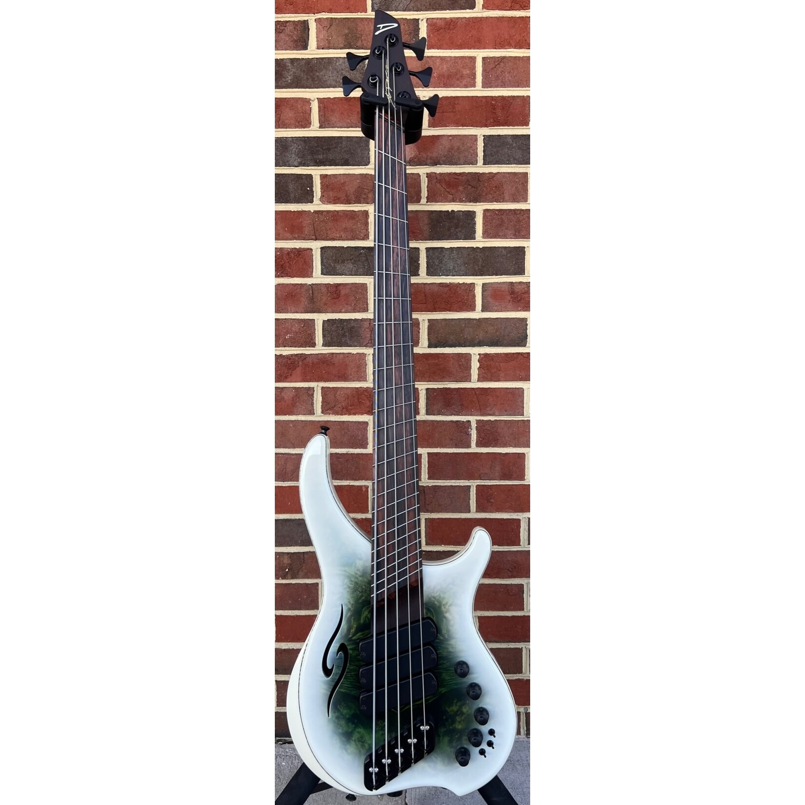 Dingwall Dingwall Custom ABII 5-String, Green to White Reverseburst, Maple Burl X-Top, Chambered Walnut Body, Flamed Maple Contrast Layer, Roasted Ash Neck, Macassar Ebony Fretboard, Hipshot Extender Key, Dingwall Gig Bag