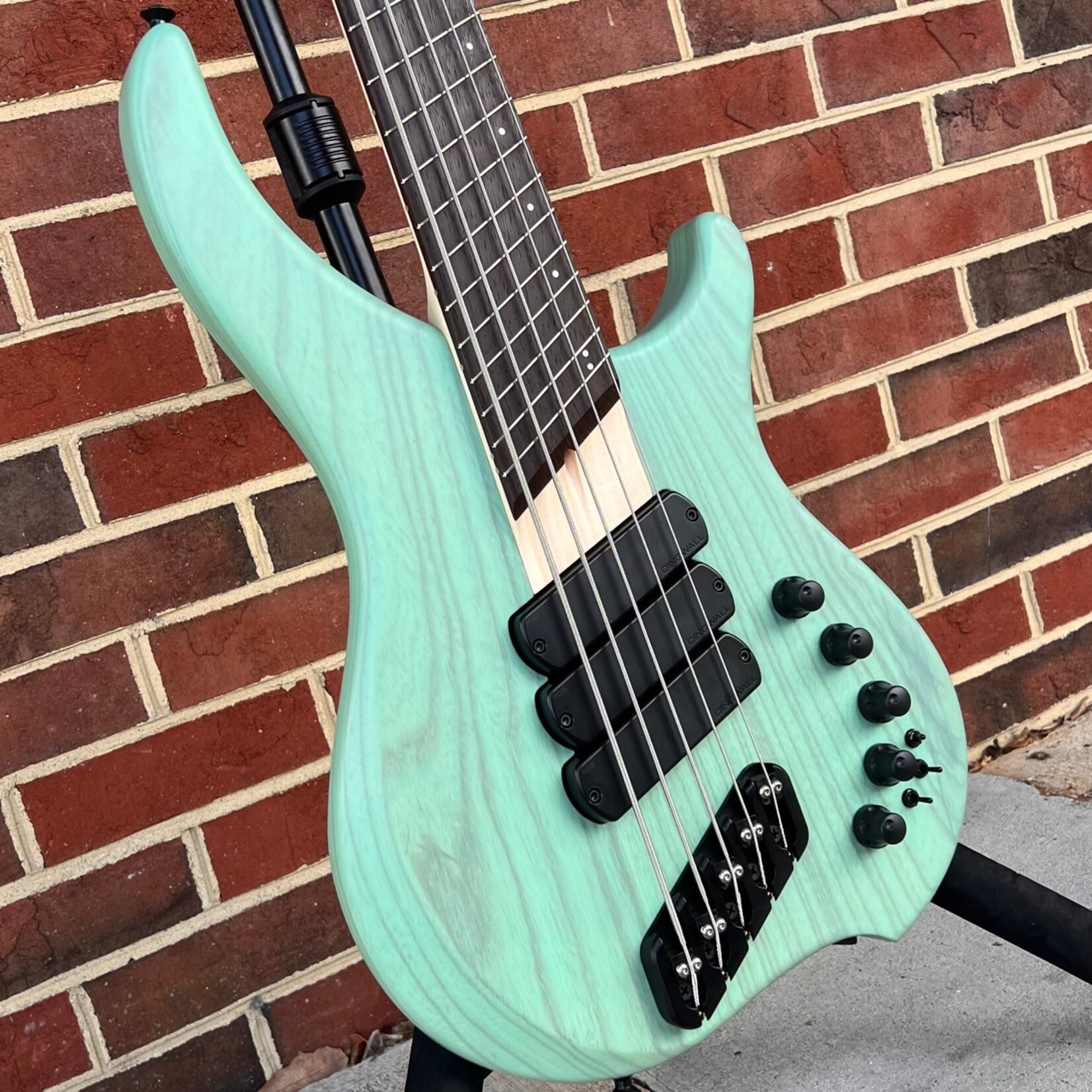 Dingwall Dingwall Custom ABZ 5-String, Transparent Pale Mint Green Satin, Swamp Ash Body, Maple Neck, Wenge Fretboard, Glockenklang Preamp w/ Toggles, Gig Bag