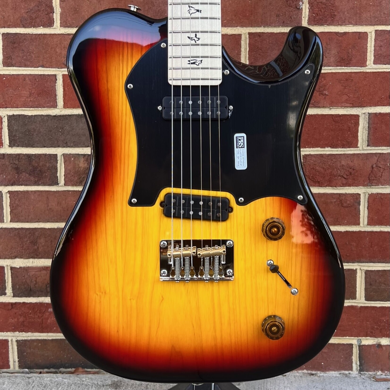 Paul Reed Smith Paul Reed Smith MK53 Myles Kennedy Signature Model, Tri-Color Sunburst, Swamp Ash Body, Maple Neck, Maple Fretboard, MK Neck Shape, Narrowfield MK Pickups, Gig Bag
