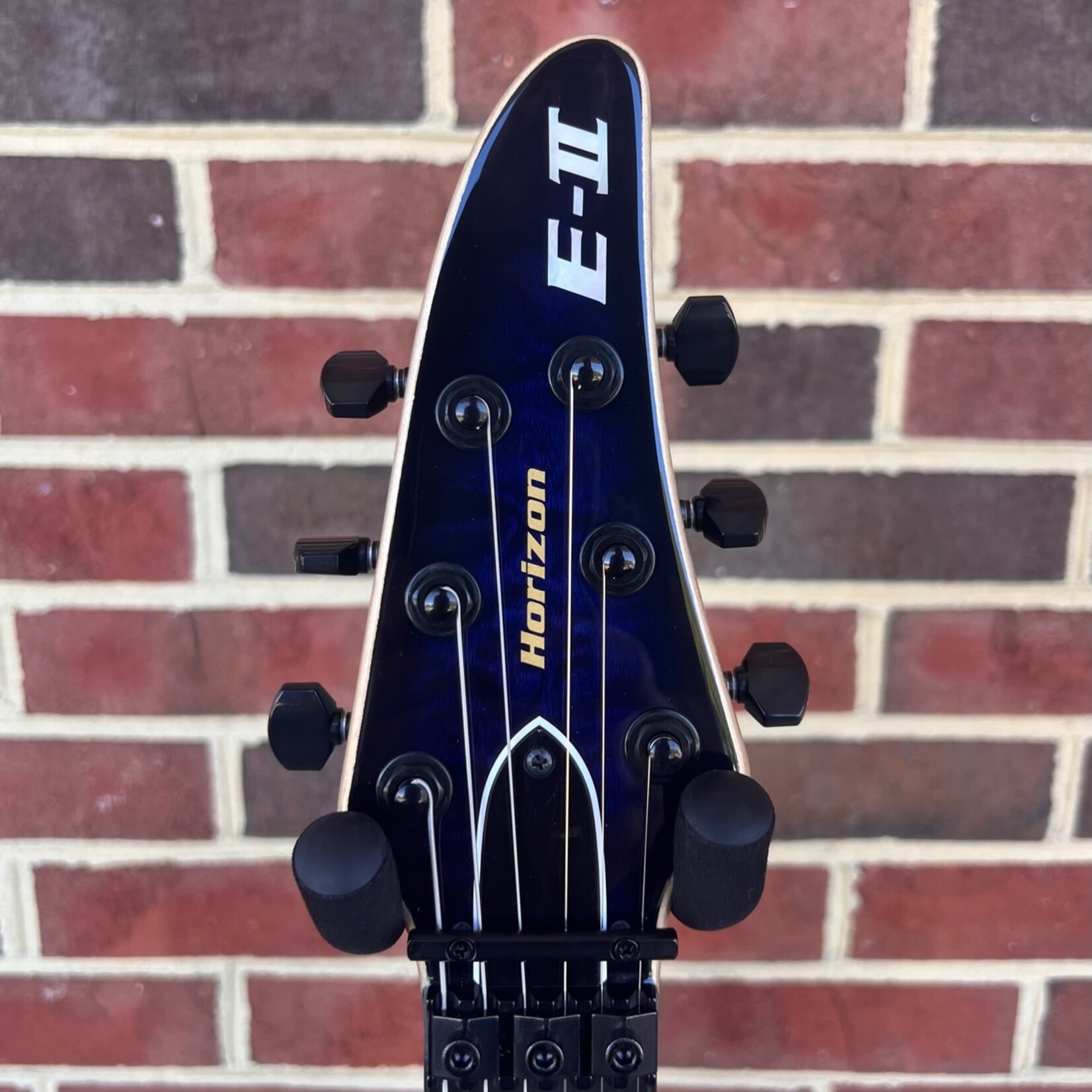 ESP E-II Horizon FR, Reindeer Blue, Quilted Maple Top ESP E-II Horizon FR, Reindeer Blue, Quilted Maple Top