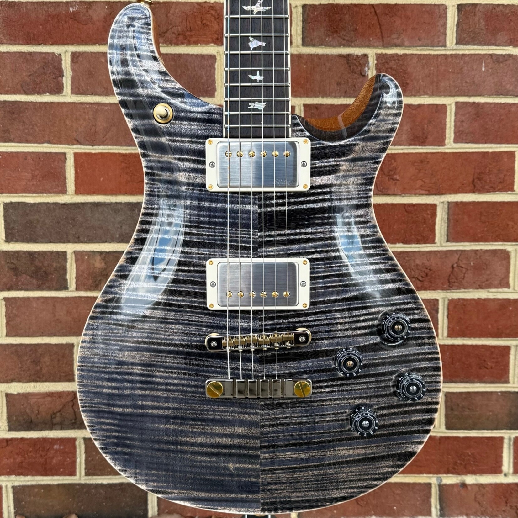 Paul Reed Smith Paul Reed Smith McCarty 594 10-Top, Charcoal, Flame Maple Top, Mahogany Body & Neck, Rosewood Fretboard, Hybrid Hardware, 85/15 LT Pickups, Hardshell Case, SN# 0391836