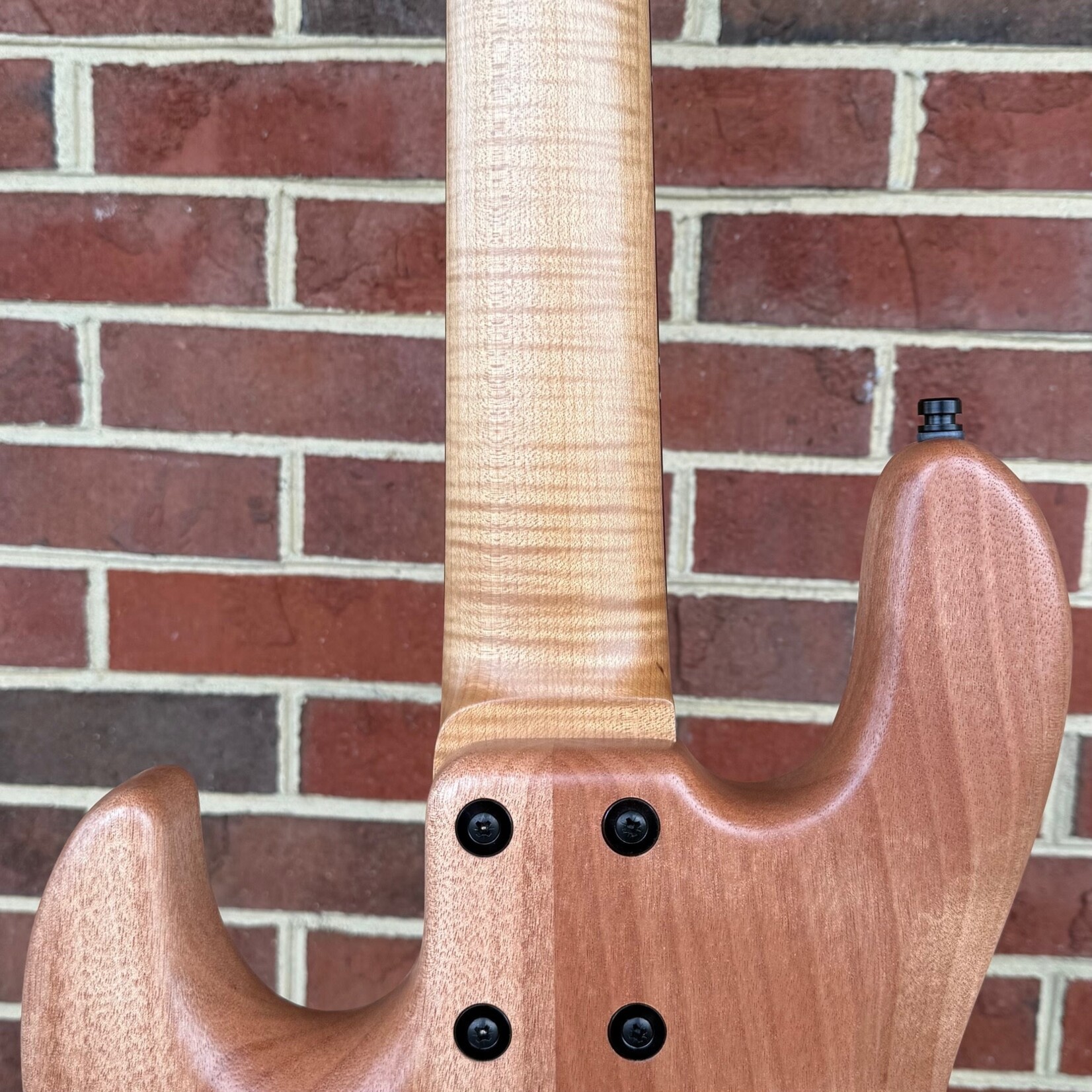 Sadowsky Sadowsky Masterbuilt 2024 Limited, #7 of 35 Worldwide, 5-String, 21-Fret M/J Bass, Marbled Padouk Top, Okoume Body, Roasted Maple Neck, Madagascar Rosewood Fretboard