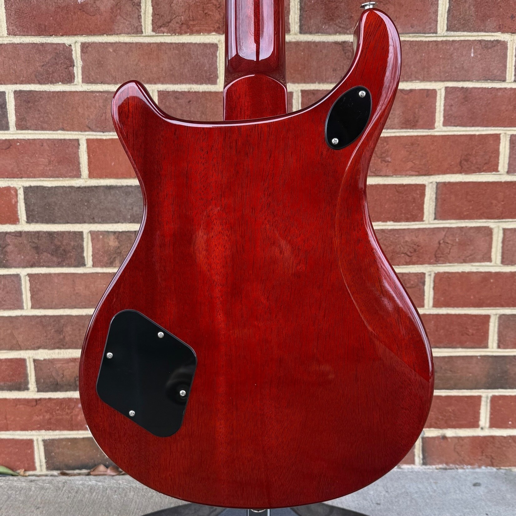 Paul Reed Smith Paul Reed Smith S2 McCarty 594, Dark Cherry Sunburst, Flame Maple Top, Mahogany Body & Neck, 58/15 LT Pickups, Gig Bag
