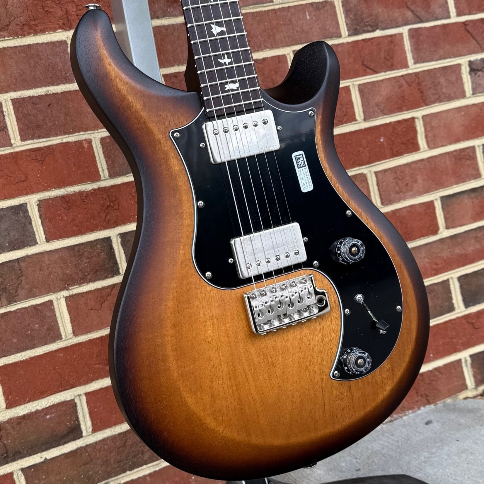 Paul Reed Smith Paul Reed Smith S2 Standard 22 Satin, McCarty Tobacco Sunburst, Mahogany Body & Neck, Rosewood Fretboard, 58/15LT Pickups, Locking Tuners, Gig Bag