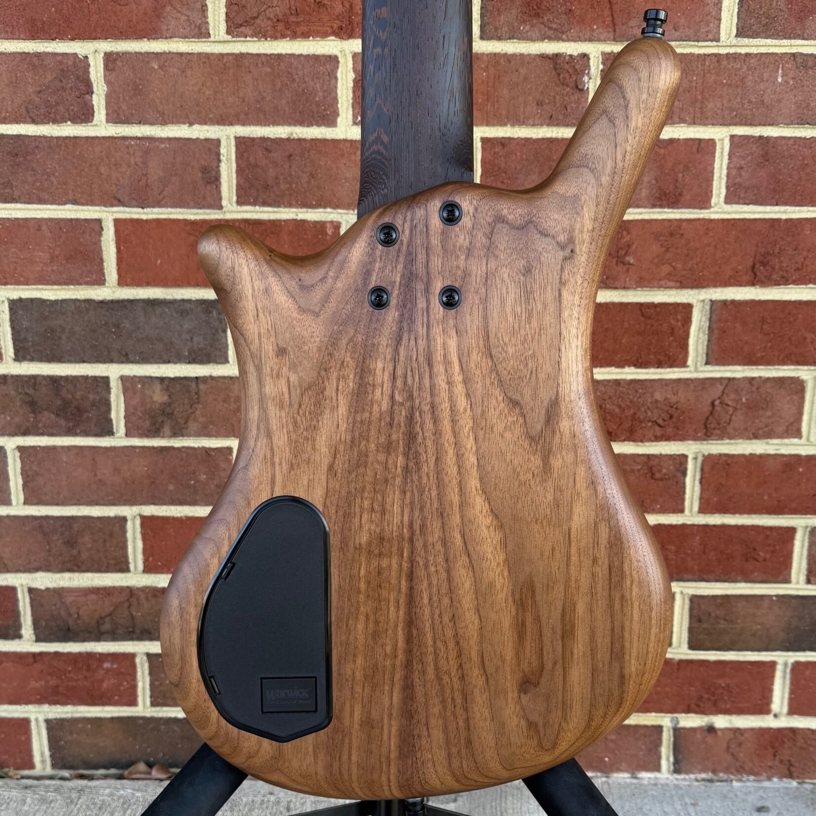 Warwick Warwick Pro Series Thumb Bolt-On 5-String, 2024 Limited Edition, #41 of 115, Flamed Walnut Top, Walnut Body, Wenge Neck, Tiger Stripe Ebony Fretboard, Bartolini J/MM Pickups, Warwick Deluxe Gig Bag