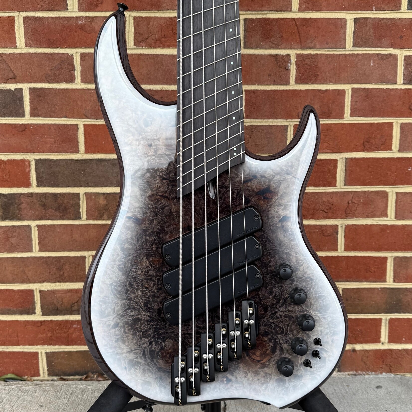 Dingwall Dingwall Z3 Custom 6-String, Faded Black to Trans White Reverseburst, Maple Burl X-Top, Wenge Contrast Layer, Dual Density Swamp Ash Body, Roasted Ash Neck, Macassar Ebony Fretboard, Darkglass Tone Capsule w/ Toggles, Dingwall Deluxe Gig Bag