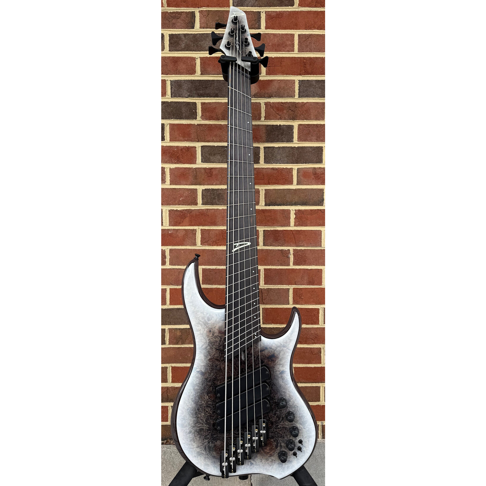 Dingwall Dingwall Z3 Custom 6-String, Faded Black to Trans White Reverseburst, Maple Burl X-Top, Wenge Contrast Layer, Dual Density Swamp Ash Body, Roasted Ash Neck, Macassar Ebony Fretboard, Darkglass Tone Capsule w/ Toggles, Dingwall Deluxe Gig Bag