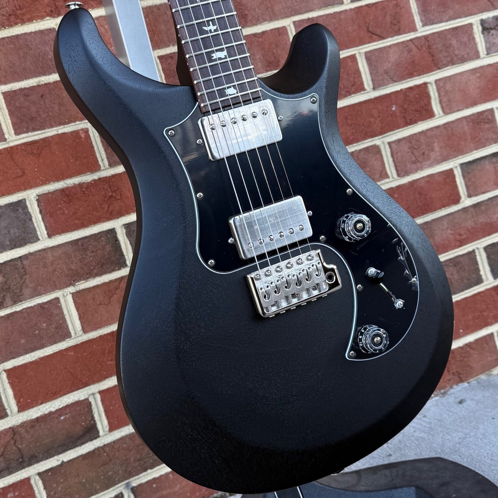 Paul Reed Smith Paul Reed Smith S2 Standard 24 Satin, Charcoal, Mahogany Body & Neck, Pattern Thin Neck, 58/15LT TCI Pickups, Tremolo, Locking Tuners, Gig Bag, SN#079678