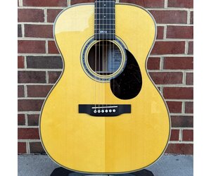 Martin OMJM John Mayer Signature Model, Englemann Spruce Top, East