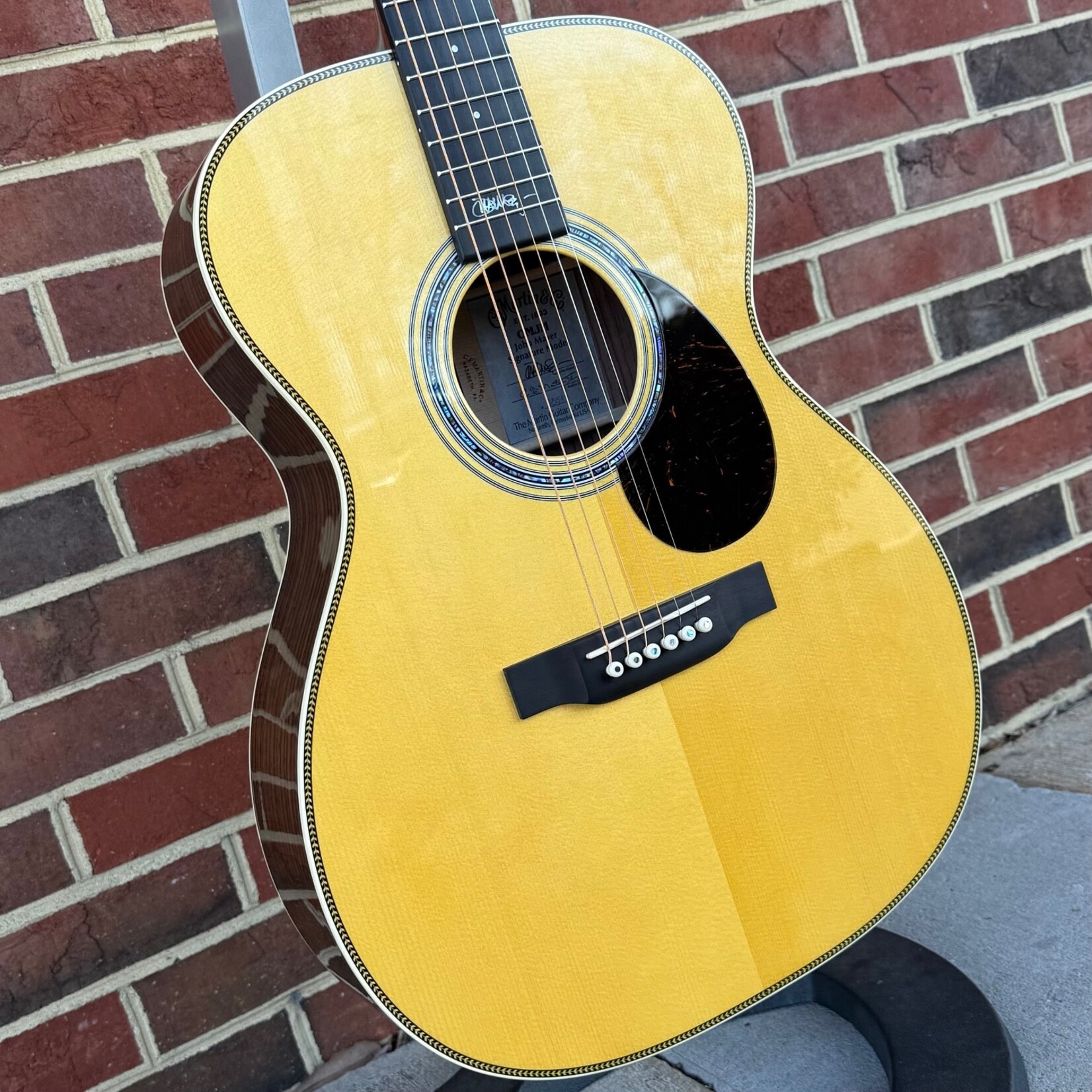 Martin Martin OMJM John Mayer Signature Model, Englemann Spruce Top, East Indian Rosewood Back & Sides, Ebony Bridge & Fretboard, Hardshell Case