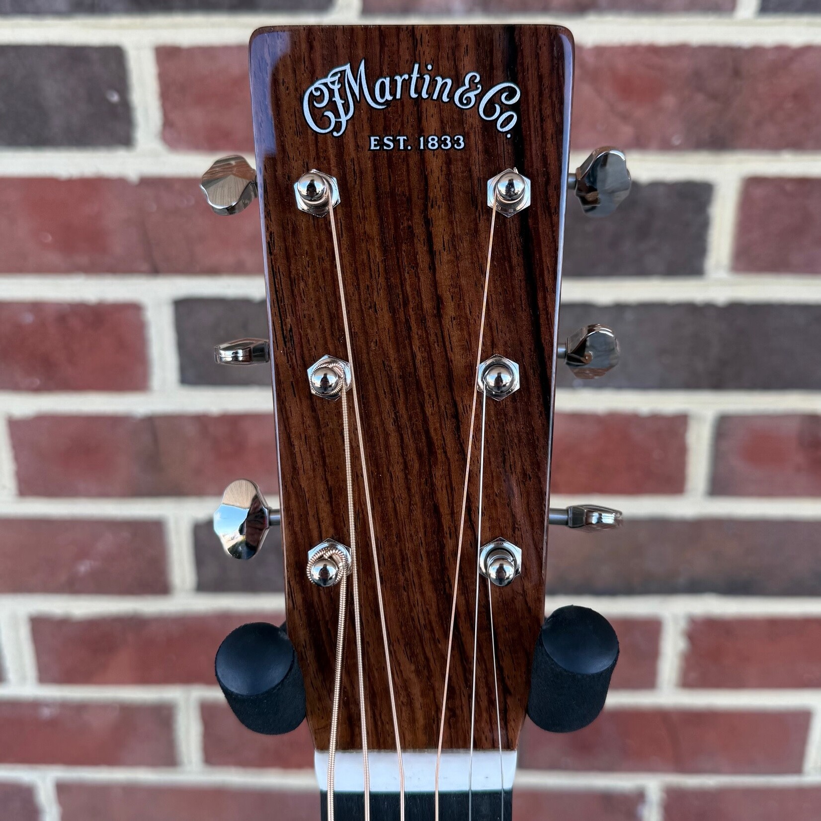 Martin Martin OMJM John Mayer Signature Model, Englemann Spruce Top, East Indian Rosewood Back & Sides, Ebony Bridge & Fretboard, Hardshell Case