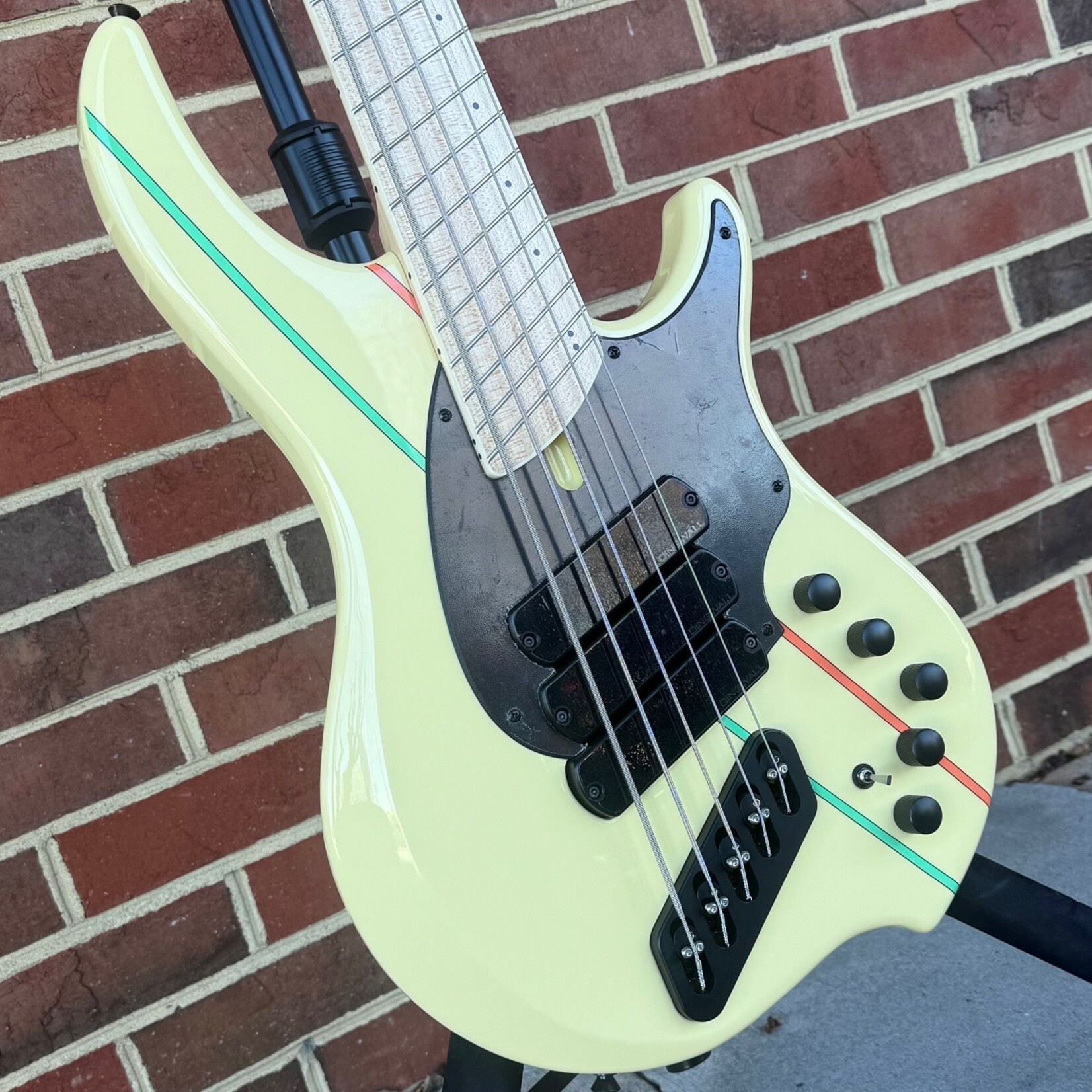 Dingwall Dingwall JT3 5-String John Taylor Signature Model, Gloss Primrose w/ Rio Stripes, Nyatoh Body, Maple Neck, Maple Fretboard, Matching Headstock, Neve Preamp, Gig Bag, SN# 16328