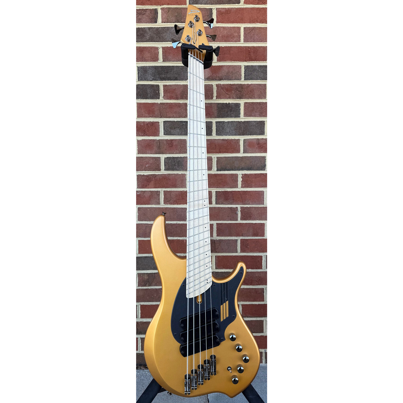 Dingwall Dingwall NG3 5-String, Matte Gold Metallic, Maple Neck, Maple Fretboard, Matching Headstock, Darkglass Tone Capsule, Dingwall Gig Bag, SN# 17425