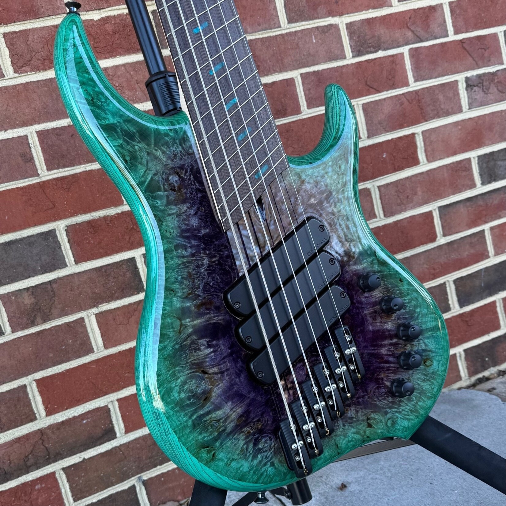 Dingwall Dingwall Z3 6-String, Purple to Turquoise Reverseburst, Maple Burl X-Top, Swamp Ash Body, 5pc Maple Neck, Wenge Fretboard, Colored Pearloid Speedo Bar Inlays, Super Fatty II Pickups, Neve Preamp w/ Master Tone Control, Dingwall Deluxe Gig Bag (USED)