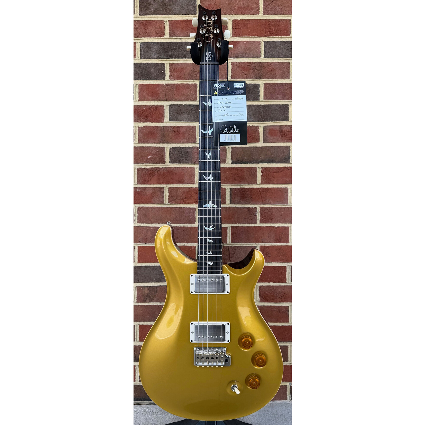 Paul Reed Smith Paul Reed Smith DGT with Birds, Gold Top, Flame Maple Top, Mahogany Body & Neck, Rosewood Fretboard, DGT Neck Carve, DGT Pickups, Hardshell Case