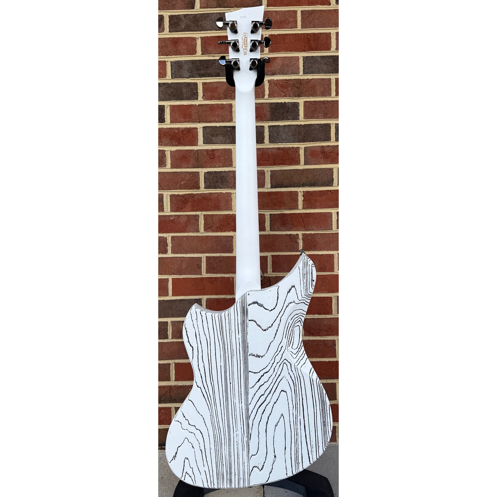 Dunable Guitars Dunable Yeti DE Limited Edition, 1 of 24, Matte White, Swamp Ash Body, Mahogany Neck, Ebony Fretboard, Dunable Cthulu Pickups, Locking Tuners, Gig Bag