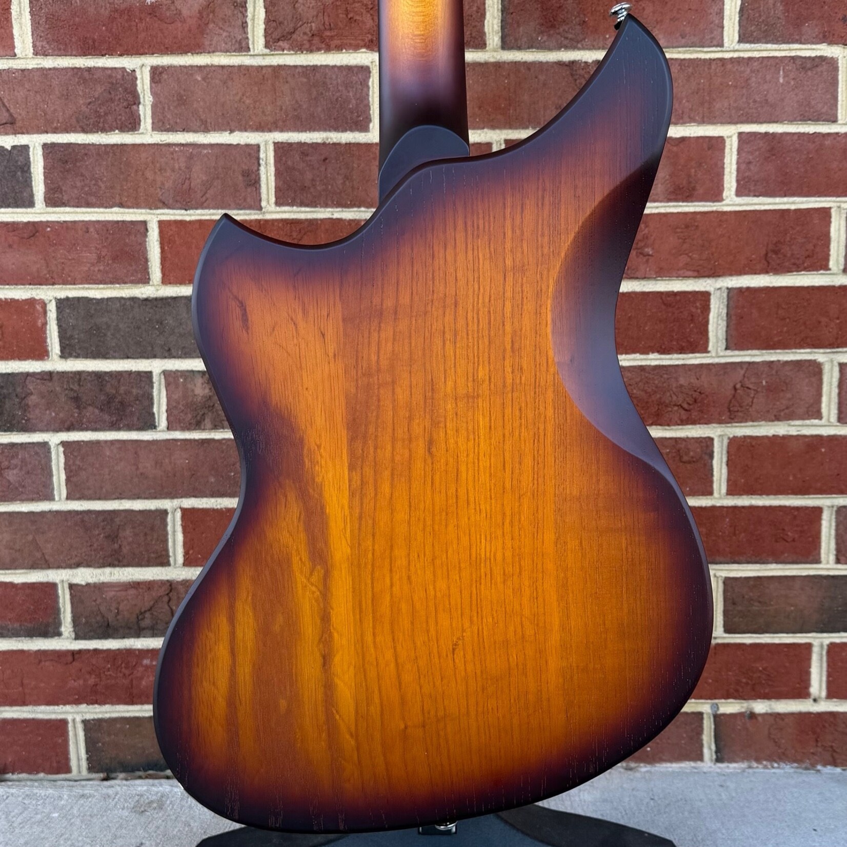 Dunable Guitars Dunable Yeti DE Limited Edition, 1 of 24, Amber Tobacco Burst, Swamp Ash Body, Mahogany Neck, Maple Fretboard, Block Inlays, Dunable Cthulu Pickups, Wilkinson Rotomatic Tuners, Gig Bag