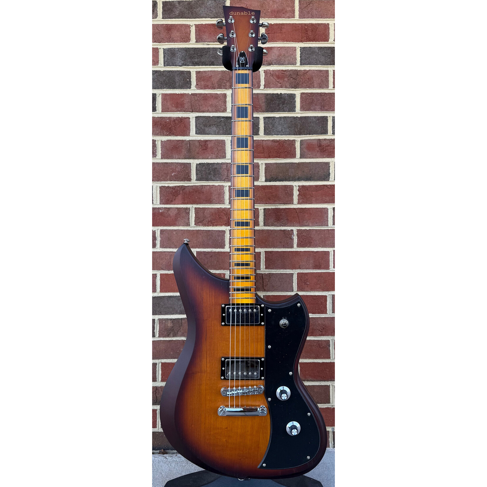 Dunable Guitars Dunable Yeti DE Limited Edition, 1 of 24, Amber Tobacco Burst, Swamp Ash Body, Mahogany Neck, Maple Fretboard, Block Inlays, Dunable Cthulu Pickups, Wilkinson Rotomatic Tuners, Gig Bag