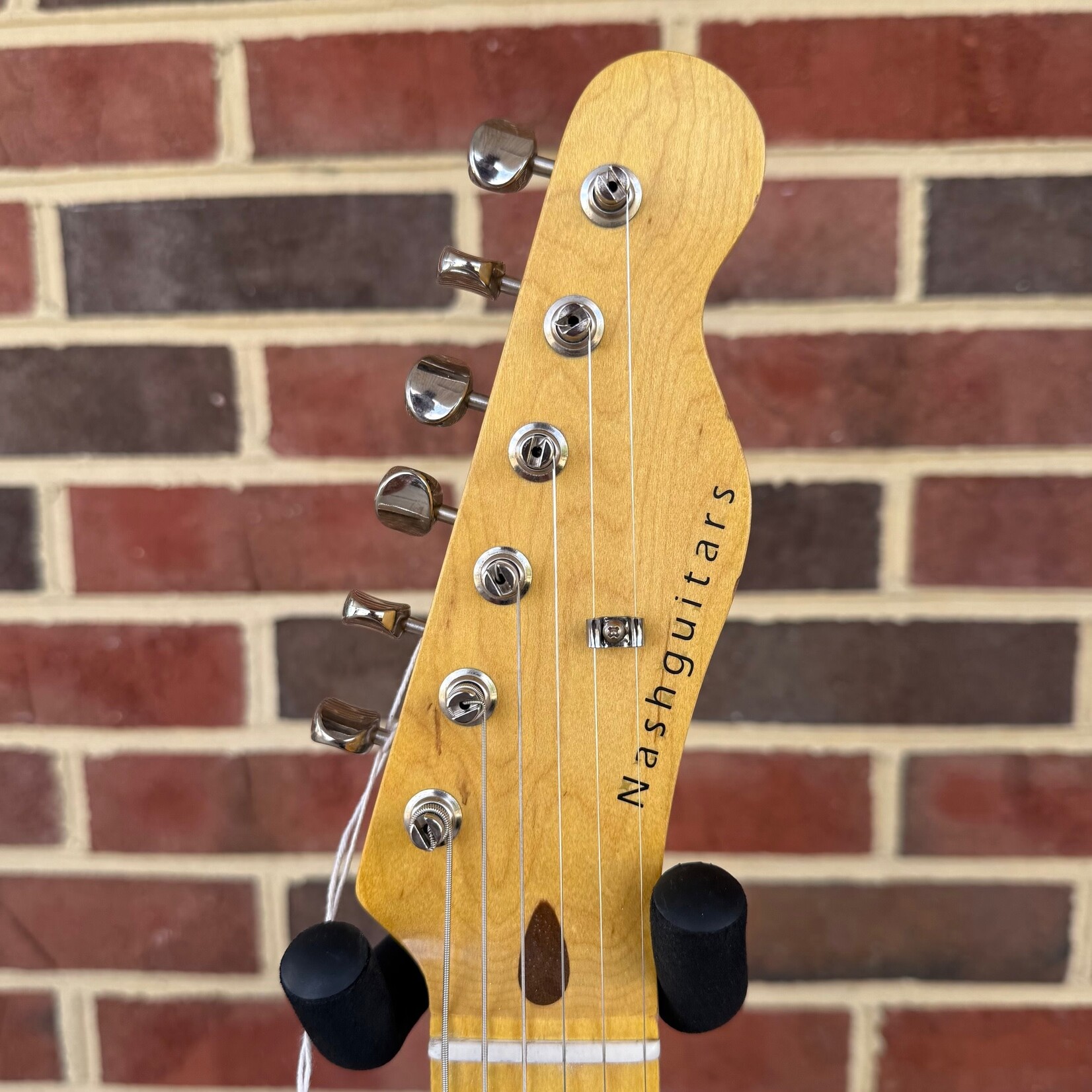 Nash Nash T-68/PSLY, Pink Paisley, Light Aging, Alder Body, Rosewood Fretboard, Lollar Pickups, Hardshell Case