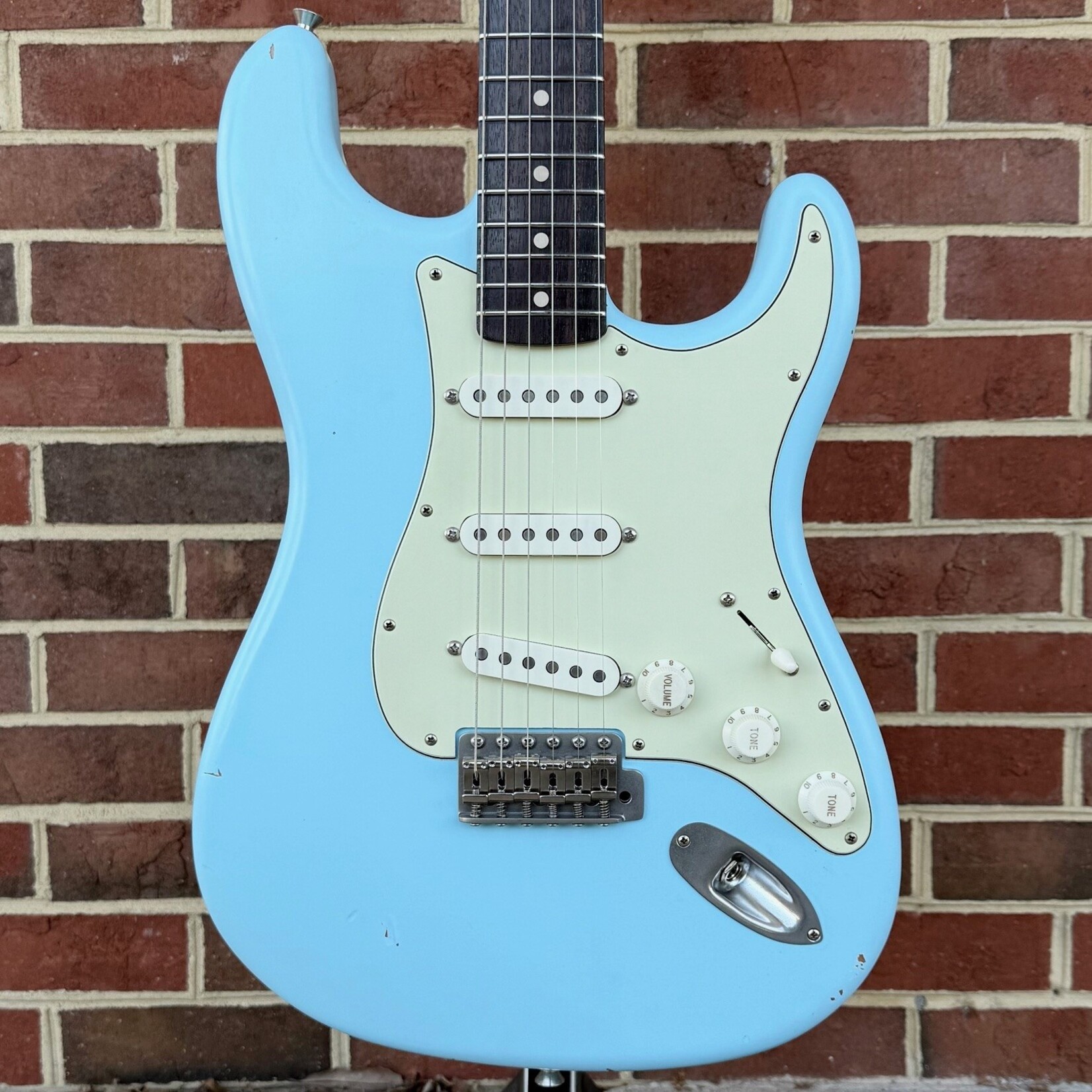 Nash Nash S-63, Sonic Blue, Alder Body, Light Aging, Maple Neck, Rosewood Fretboard, Matching Headstock, Lollar Pickups, Hardshell Case