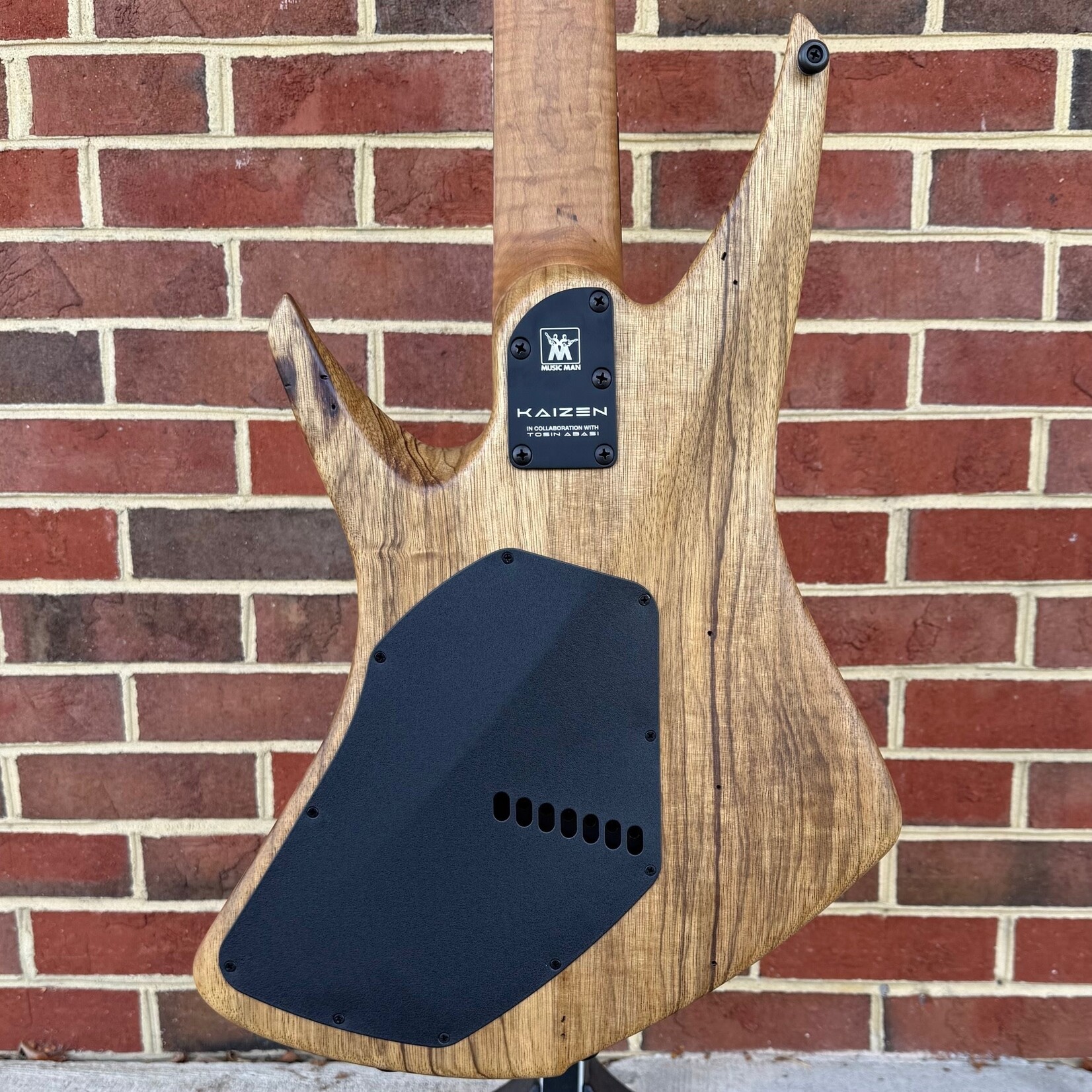 Music Man Music Man Kaizen 7 Limited Edition, 1 of 50, Black Limba Body, Roasted Maple Neck, Smokey Ebony Fretboard, Music Man Mono Case