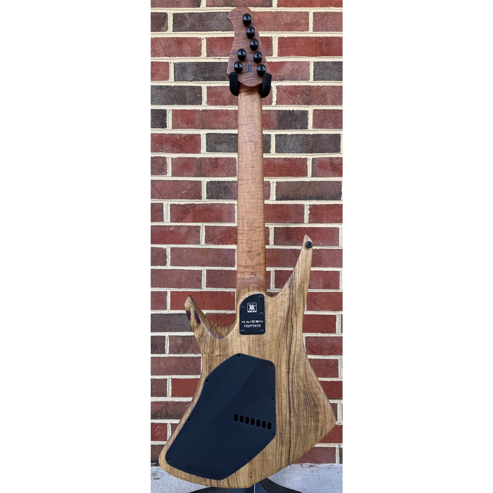 Music Man Music Man Kaizen 7 Limited Edition, 1 of 50, Black Limba Body, Roasted Maple Neck, Smokey Ebony Fretboard, Music Man Mono Case
