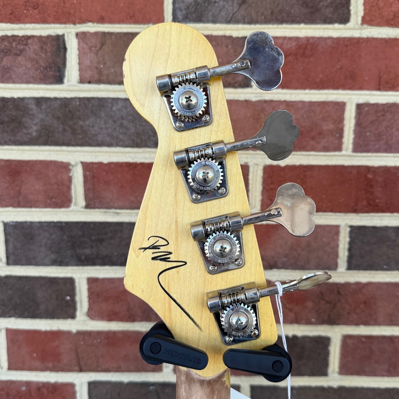 Nash Nash JB-63, Cream, Light Aging, Ash Body, Maple Neck, Rosewood Fretboard, Lollar Vintage JB Set, Hardshell Case