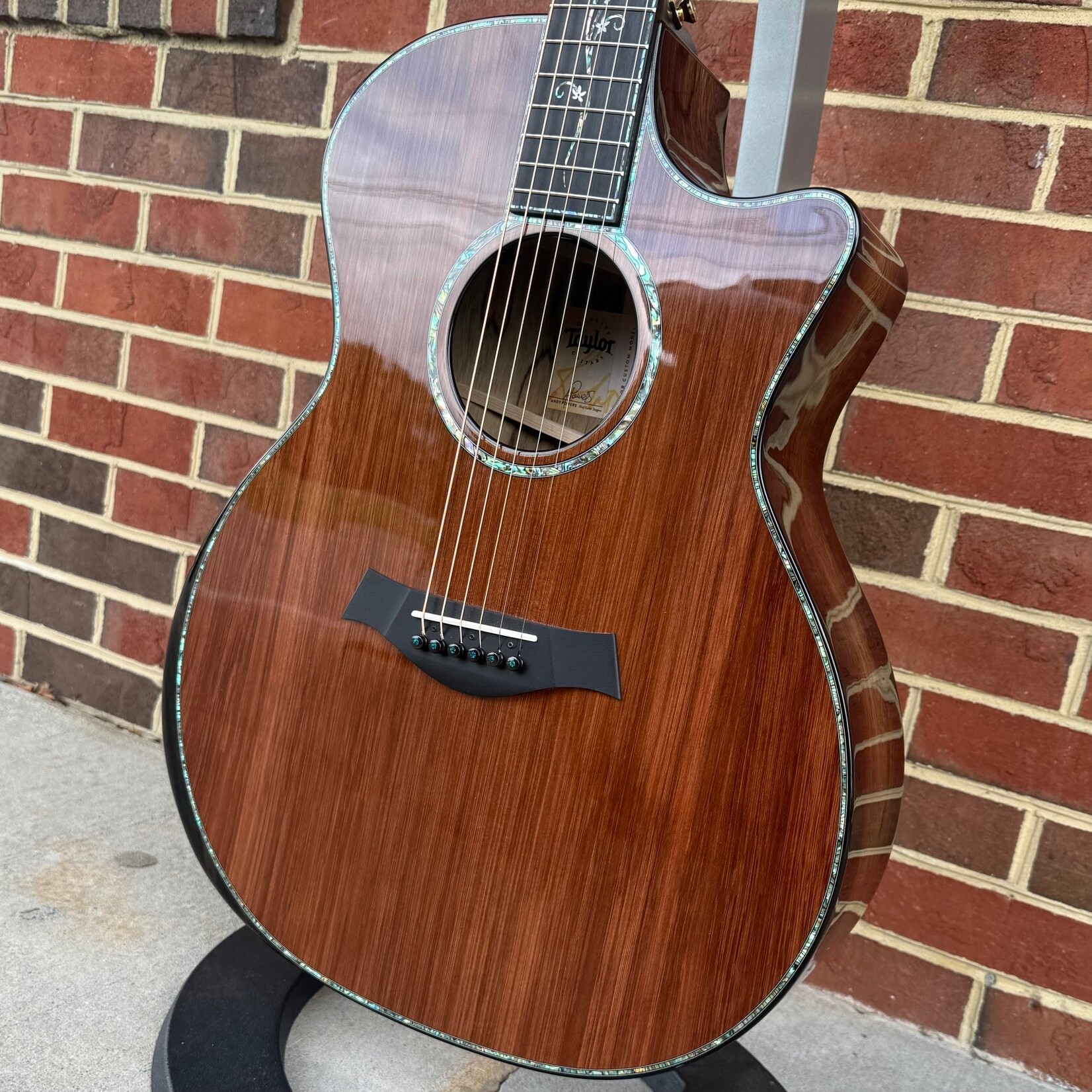 Taylor Taylor NAMM 2025 Catch Custom #3 "Canela" - 1 of 20, Grand Auditorium, Sinker Redwood Top, Black Limba Back & Sides, Ebony Binding with Radius Armrest, Island Vine Inlay, Gotoh 510 Tuners, ES2 Electronics, Hardshell Case