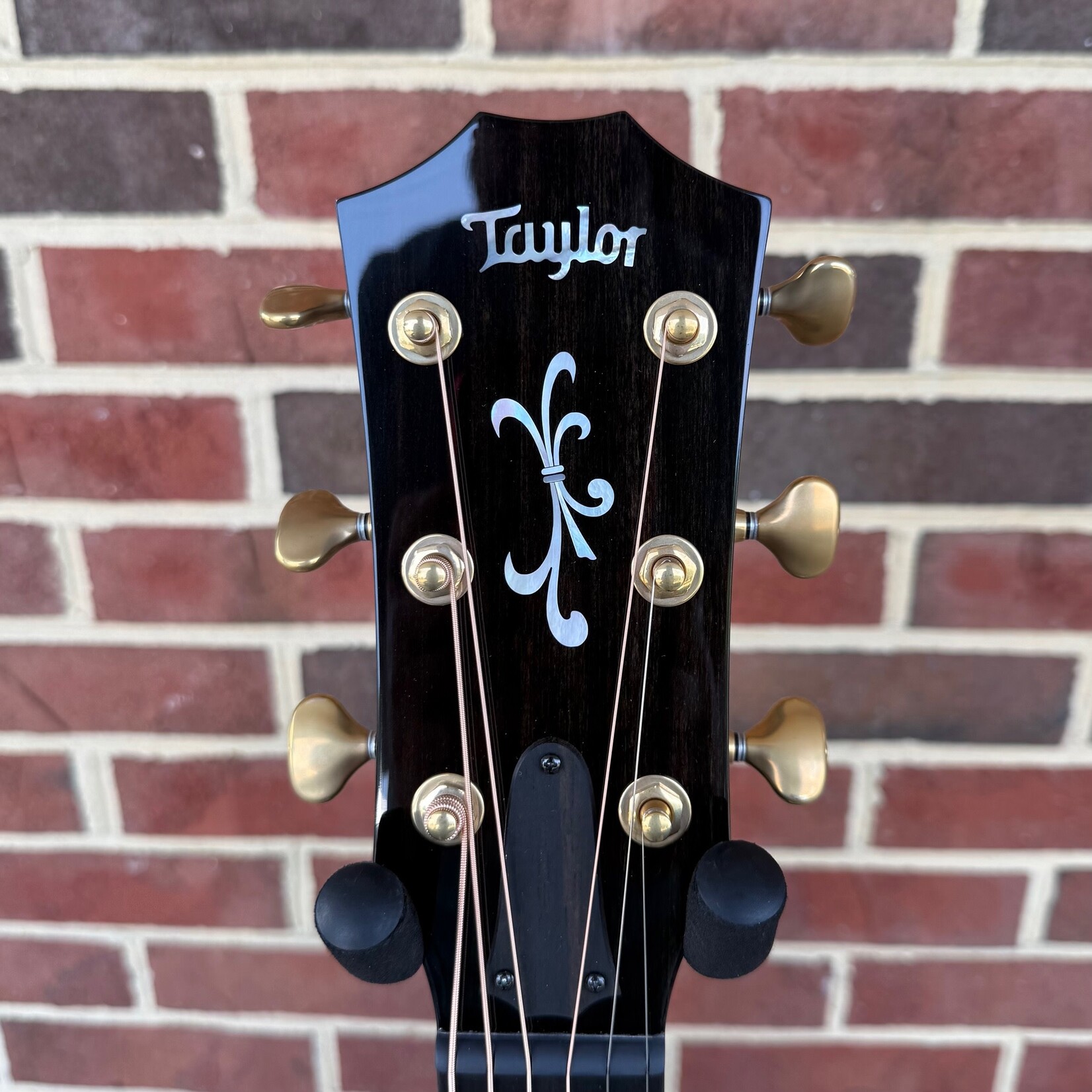 Taylor Taylor NAMM 2025 Catch Custom #31 "Harvester" - 1 of 20, Grand Concert, Sinker Redwood Top, Bocote Back & Sides, Mother of Pearl 2000's 900 Series Inlay, Faceted Rosette - Mother of Pearl / Indian Rosewood, Rosewood Back Strap, ES2 Elec