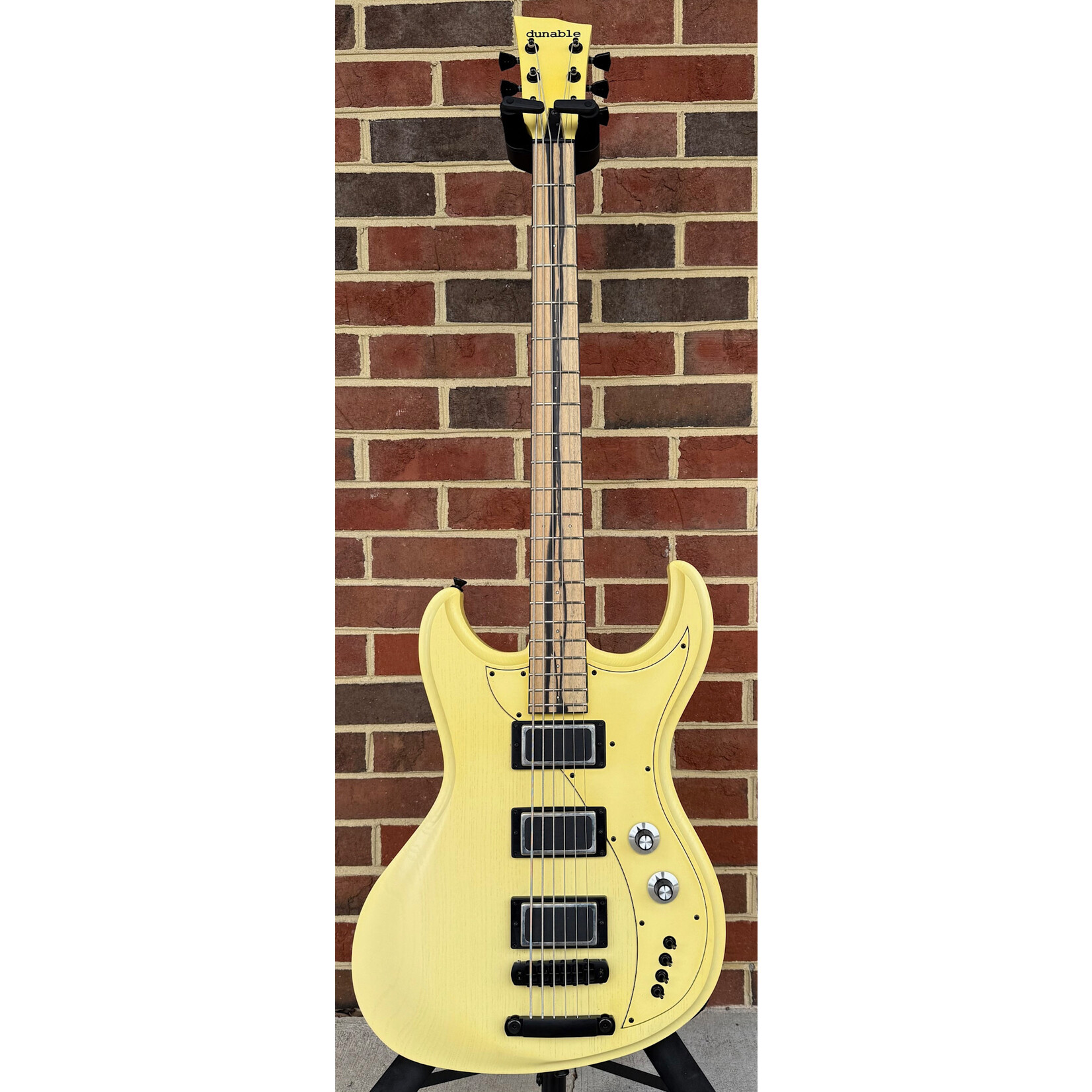 Dunable Guitars Dunable Gnarwhal VI, 30.75" Scale, Tobacco White, Swamp Ash Body, Maple Neck, Pale Moon Ebony Fretboard, Luminlay Dot Inlays, Hipshot Tone A Matic Bridge, Graph Tech Ratio Tuners, Hardshell Case