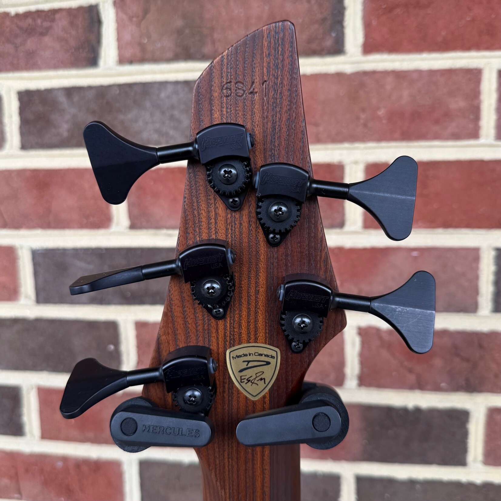 Dingwall Dingwall Z3 Custom 5-String, Explosion Burst, Buckeye Burl Top, Wenge Contrast Layer, Swamp Ash Body - Trans White Ceruse with Black Grain Fill, Roasted Ash Neck, Ebony Fretboard, White Pearloid Block Inlays, Neve Preamp w/ Toggles, Dingwall Deluxe Bag