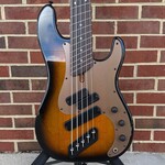 Dingwall Dingwall SP1 5-String, Gloss Vintageburst, Alder Body, Maple Neck, Rosewood Fretboard, Matte Coco Gold Pickguard, Gig Bag, SN# IE250101406