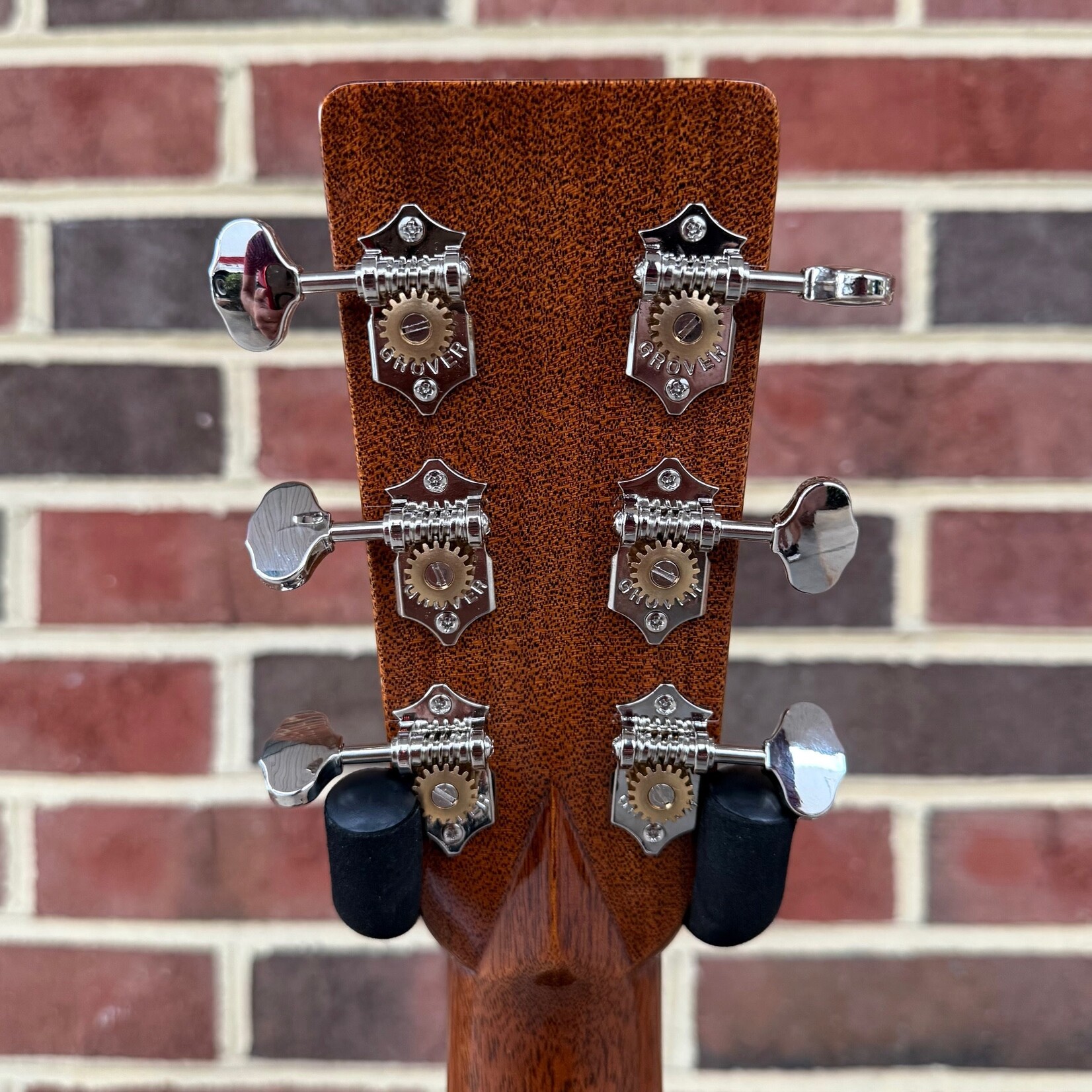 Martin 000-EC Eric Clapton 30th Anniversary, Spruce Top