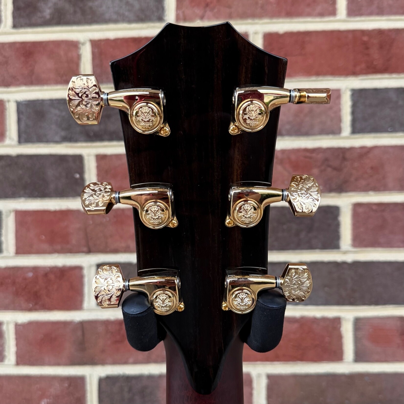 Taylor Taylor NAMM 2025 Catch Custom #8 "Sequoia" - 1 of 25, Grand Auditorium, Sinker Redwood Top, Cocobolo Back & Sides, Koa Binding with Armrest, Faceted Inlay & Rosette - Koa & Mother of Pearl, Ebony Back Strap, Gotoh Luxury Gold Tuners