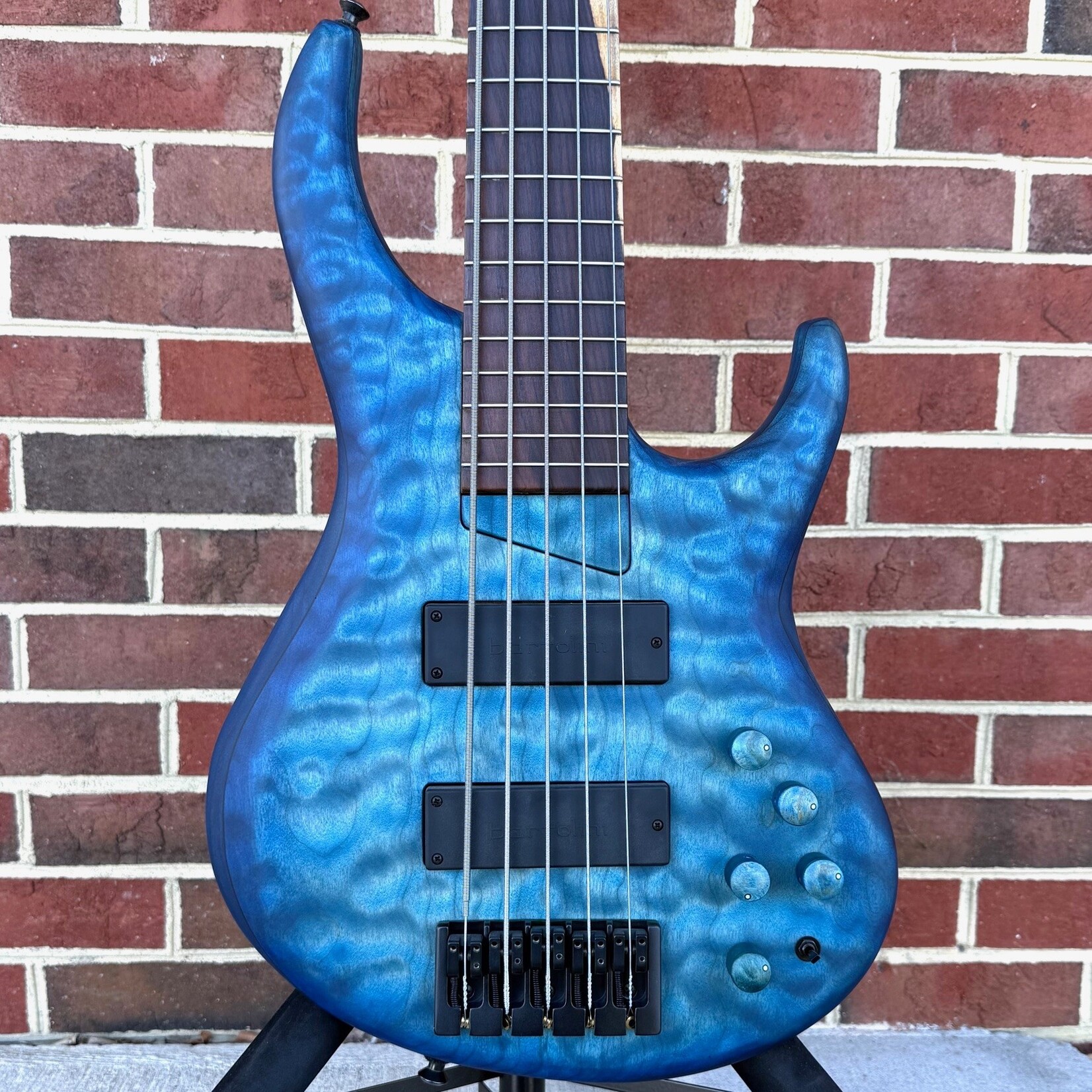MTD MTD USA 535-24, Blueburst, Premium Quilted Maple Top, Alder Body, Maple Neck, Morado Fretboard, Matching Headstock, Matching Wood Knobs, Custom MTD Bridge, MTD Bag