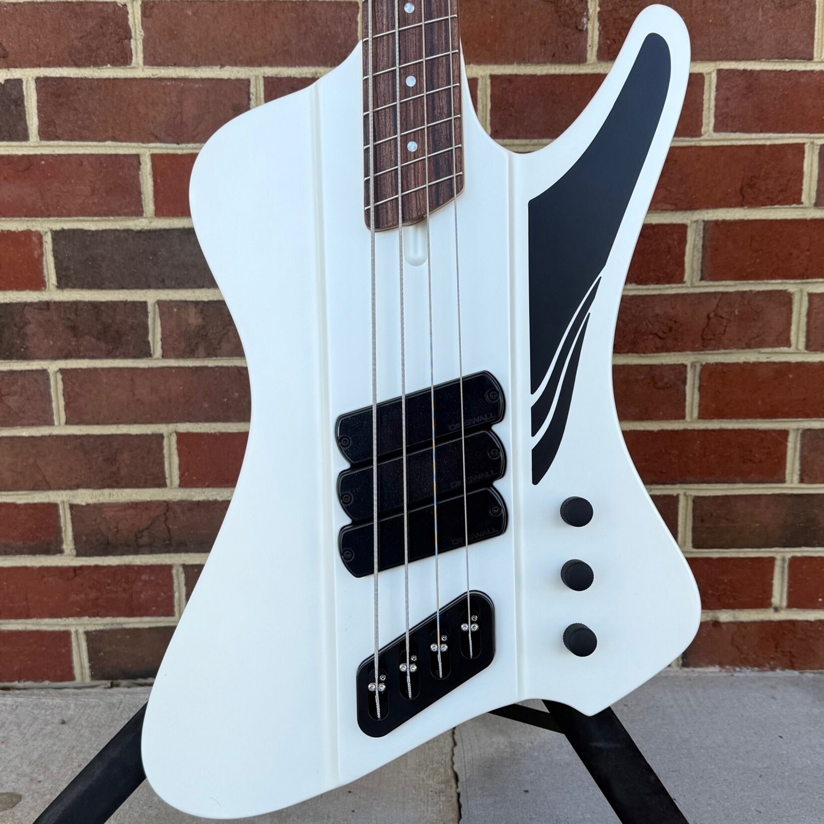 Dingwall Dingwall D-Roc Standard 4-String, Matte Ducati Pearl White, Pau Ferro Fretboard, Dingwall Gig Bag