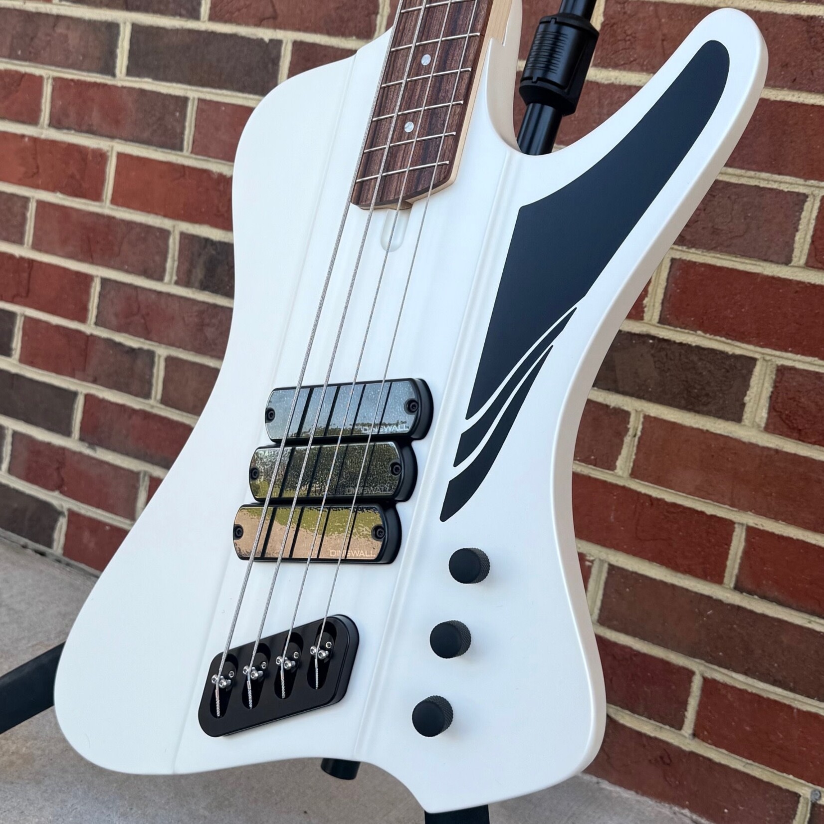 Dingwall Dingwall D-Roc Standard 4-String, Matte Ducati Pearl White, Pau Ferro Fretboard, Dingwall Gig Bag