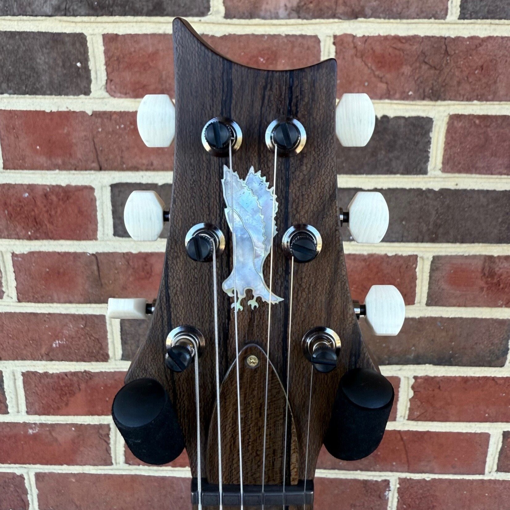 Paul Reed Smith Paul Reed Smith Private Stock DGT, Dirty Blonde Glow, Wild West Coast Curly Maple Top, Ribbon Mahogany Body, Ziricote Neck & Fretboard, Smoked Black Hybrid Hardware, Brown Paisley Case