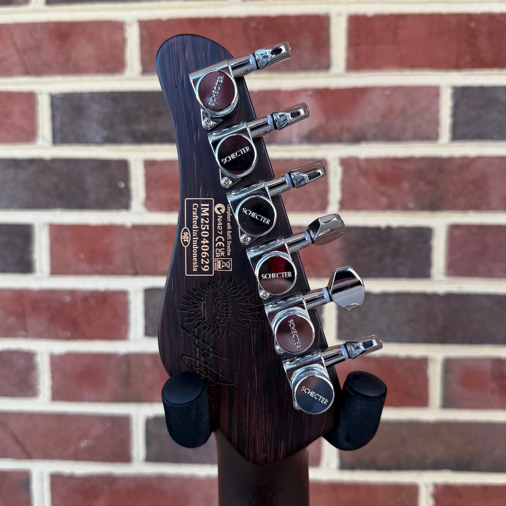 Schecter Guitar Research Schecter Nick Johnston Traditional HSS 10th Anniversary - Atomic Saffron
