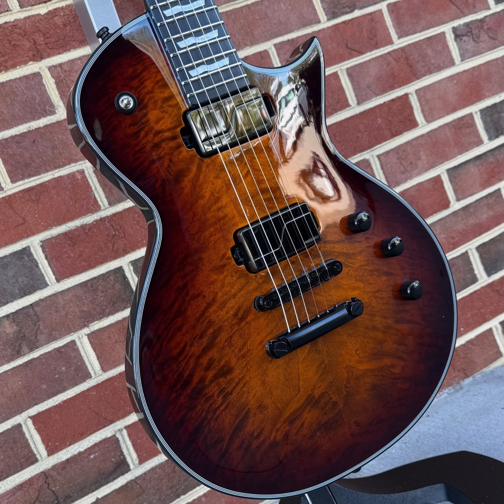 ESP ESP E-II Eclipse, Tiger Eye Sunburst, Quilted Maple Top, Mahogany Neck & Body, Ebony Fretboard, Fishman Fluence Modern Pickups, Locking Tuners, Hardshell Case