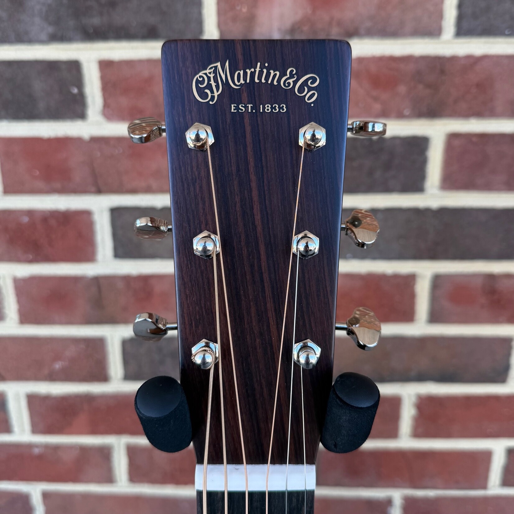 Martin Martin 000-18, Spruce Top, Mahogany Back & Sides, Hardshell Case