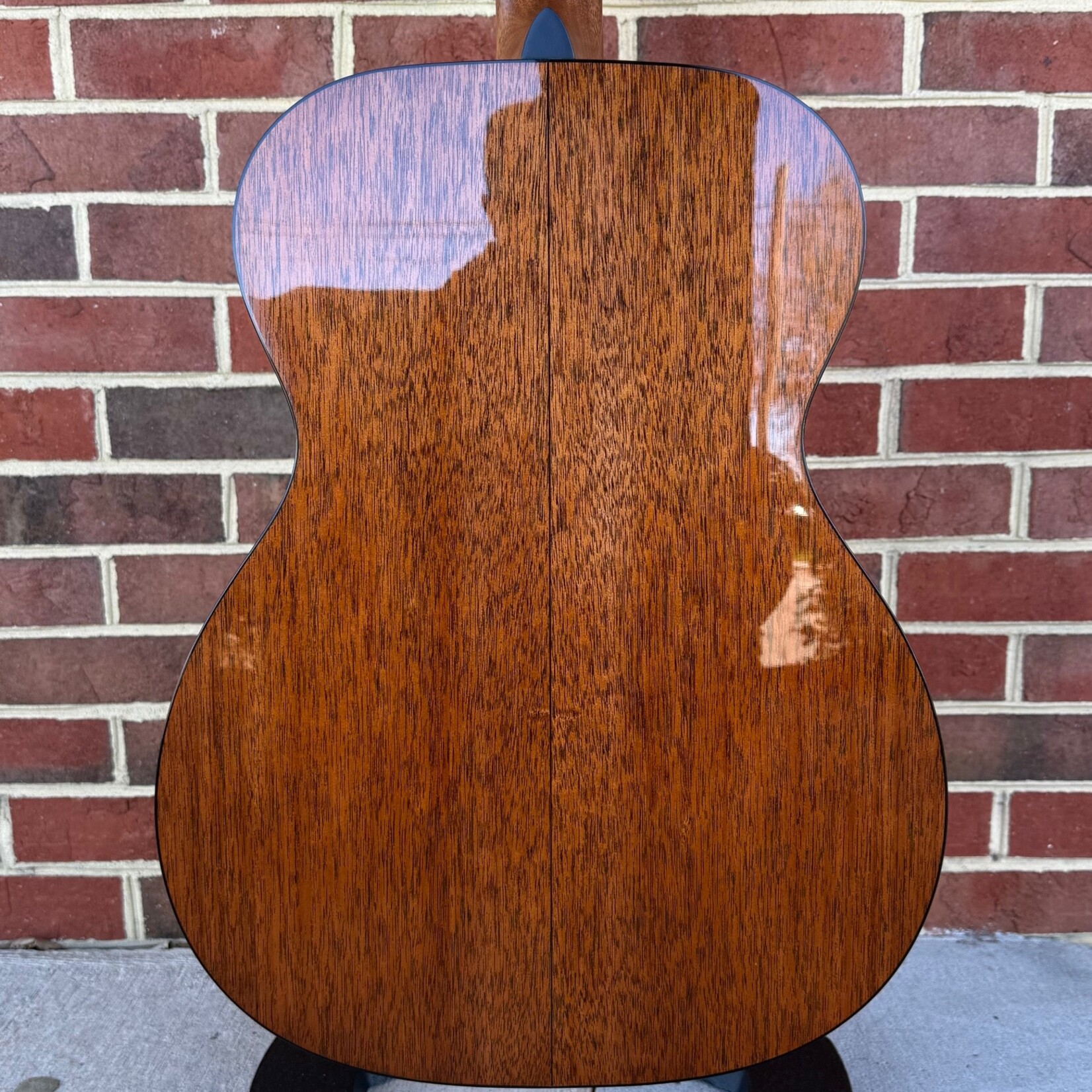 Martin Martin 000-18, Spruce Top, Mahogany Back & Sides, Hardshell Case